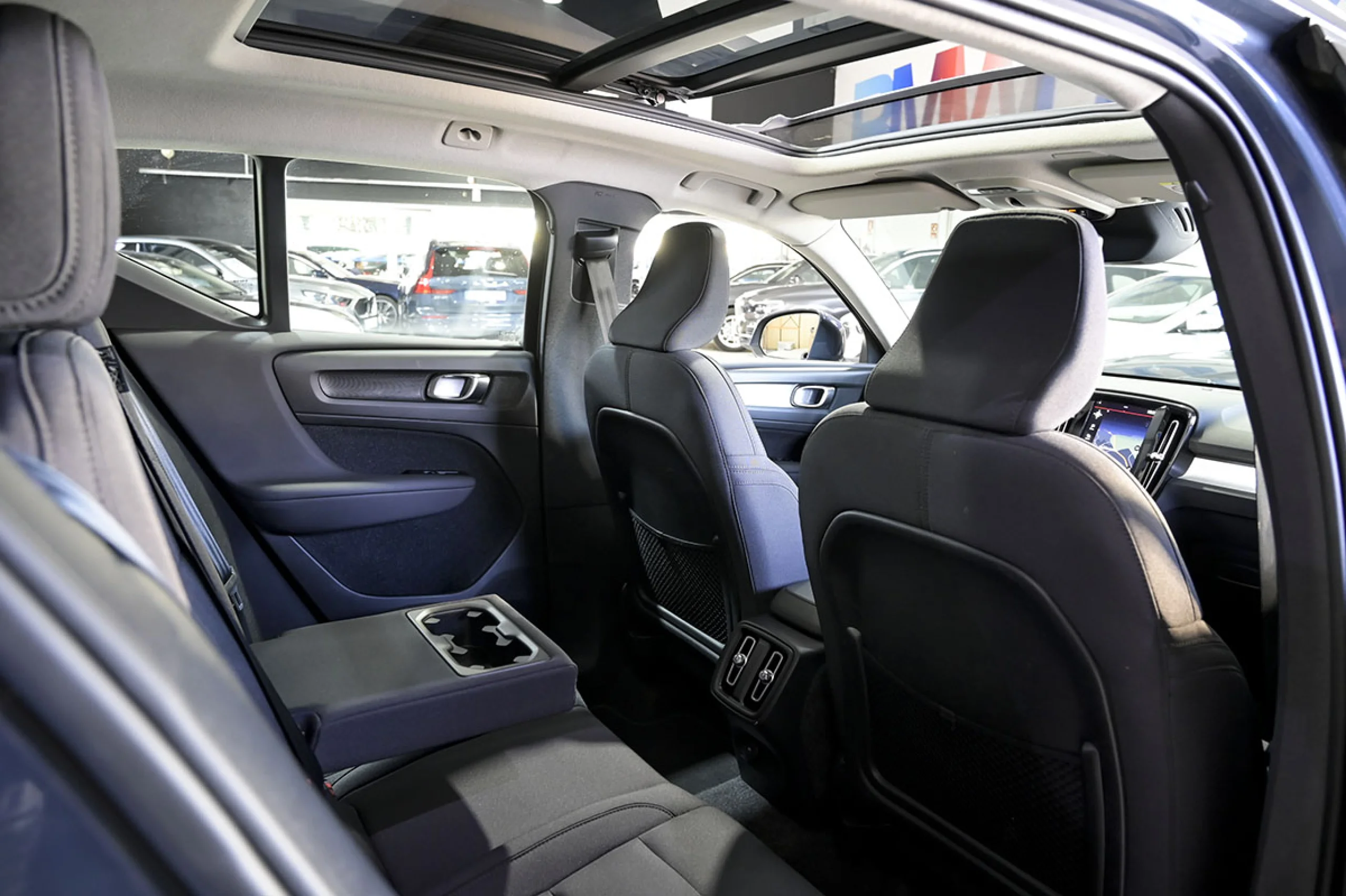 Volvo XC 40 XC40 1.5 T3 Momentum Pro Auto - Foto 15