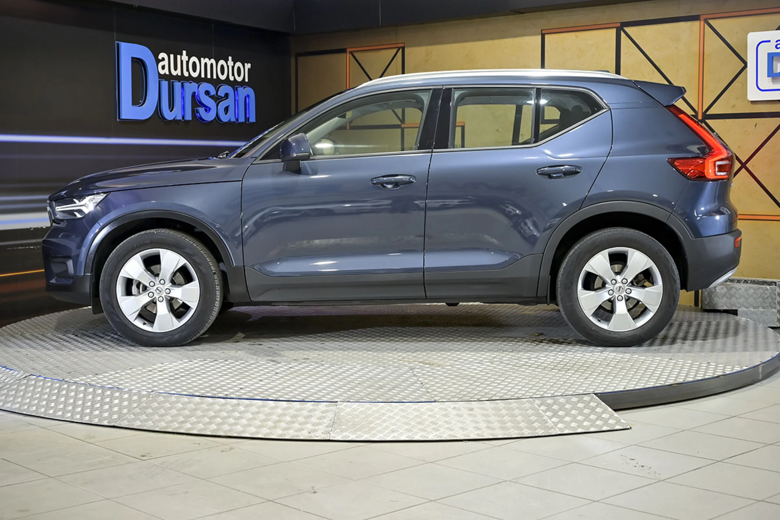 Volvo XC 40 XC40 1.5 T3 Momentum Pro Auto - Foto 19