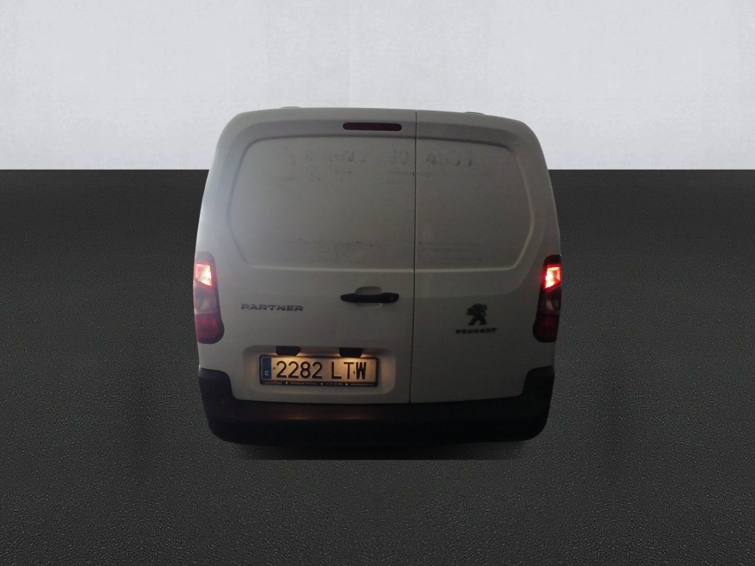 Peugeot Partner Premium Standard 600kg BlueHDi 73kW - Foto 5