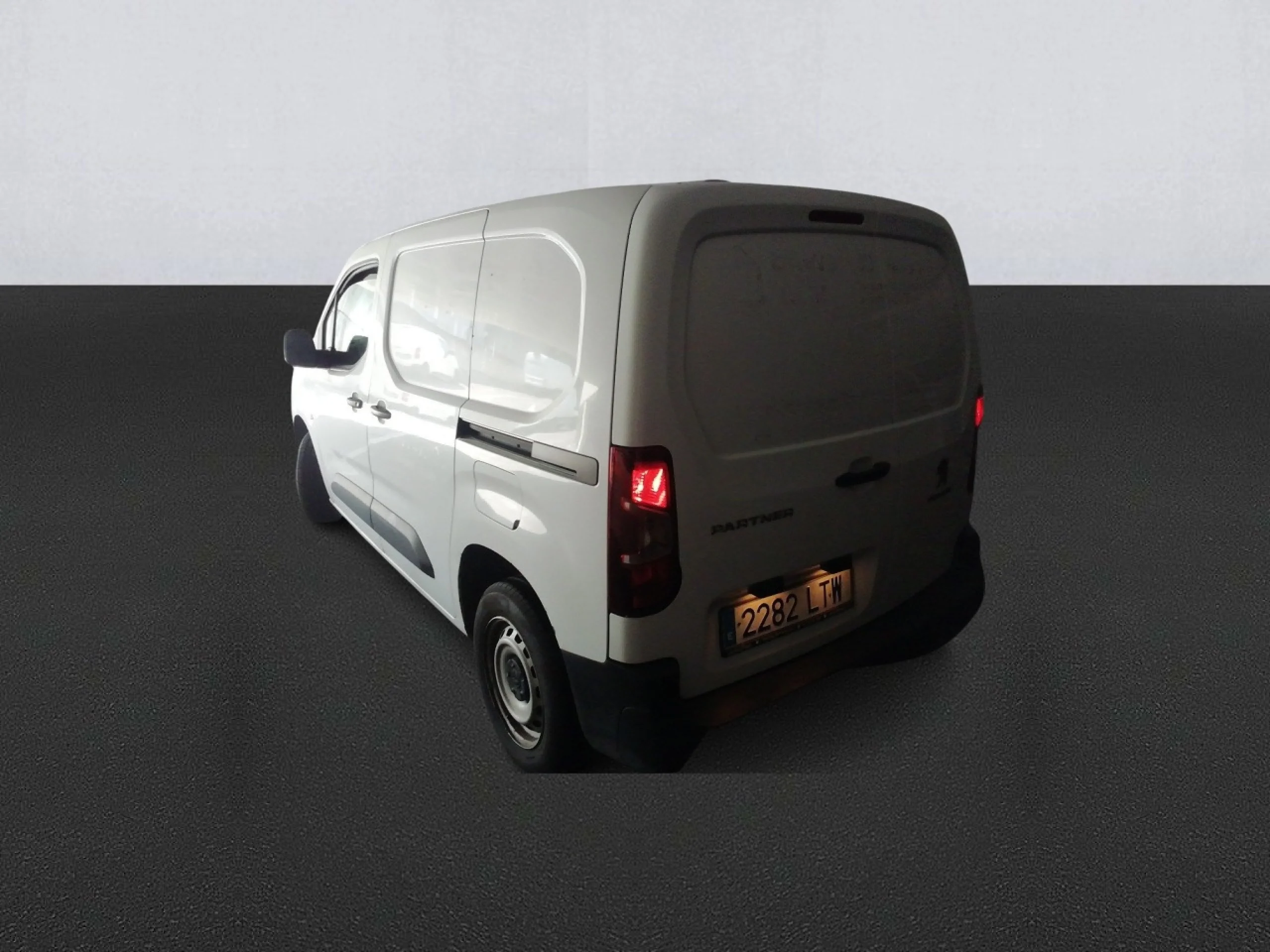 Peugeot Partner Premium Standard 600kg BlueHDi 73kW - Foto 6