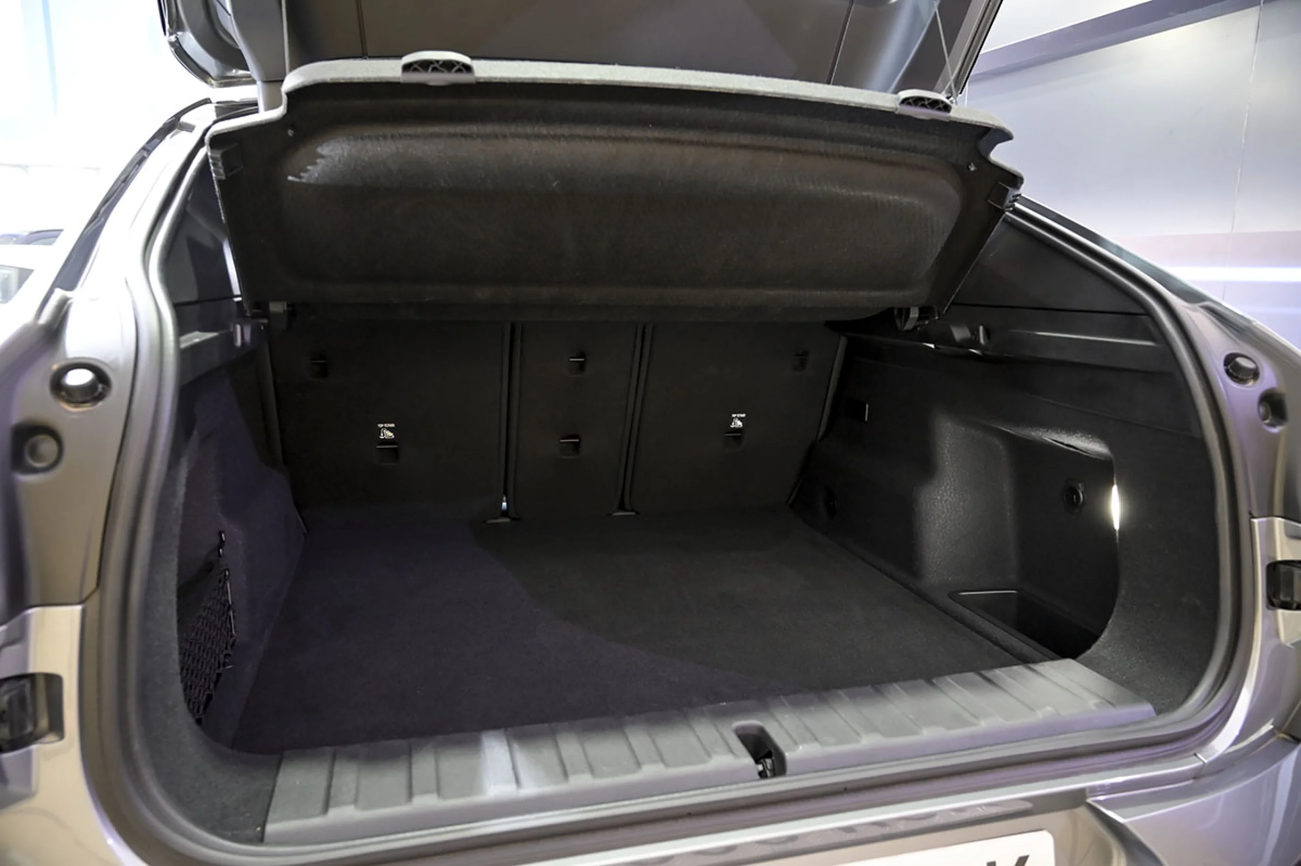 BMW IX2 eDrive20 - Foto 17