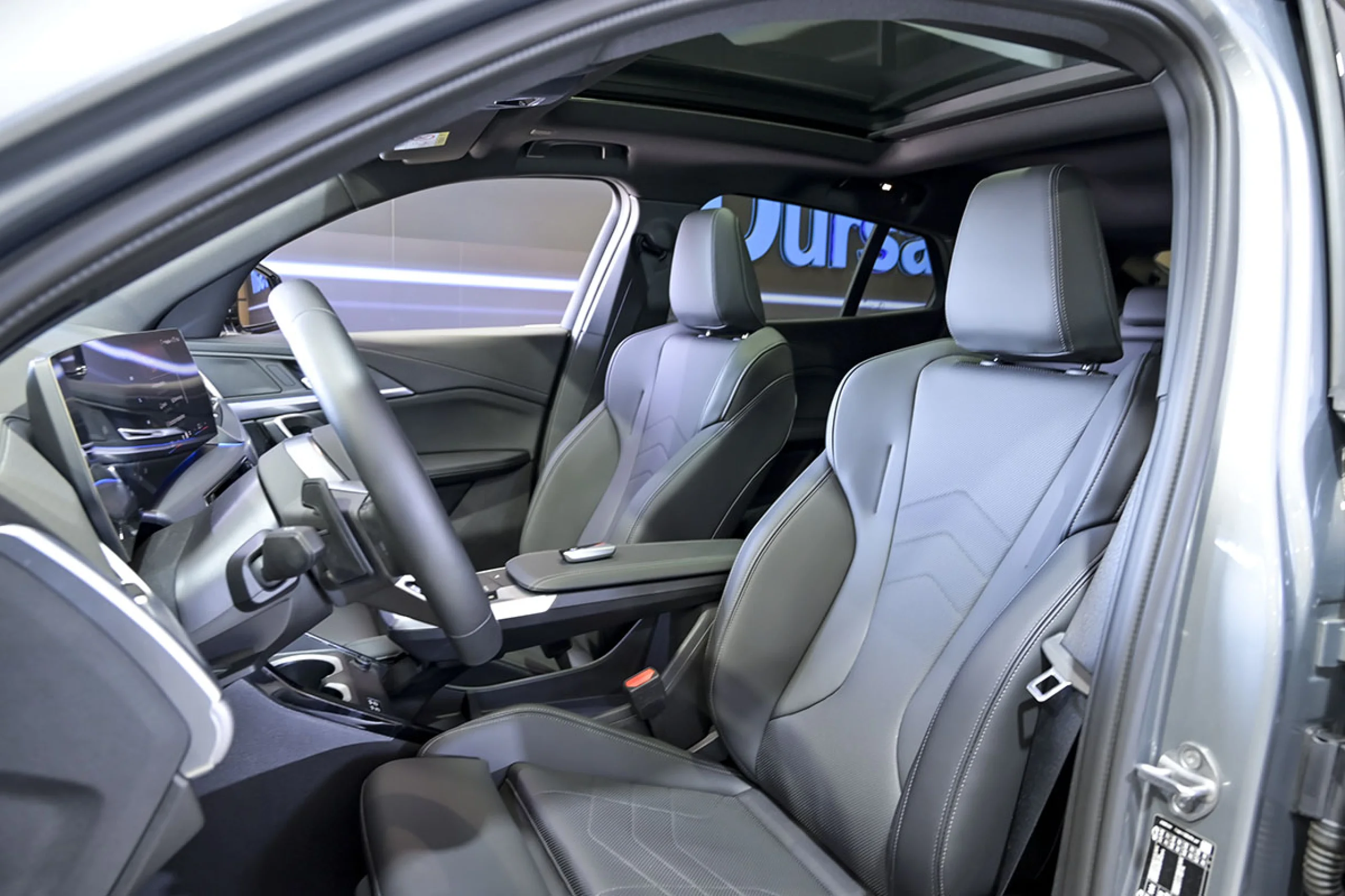 BMW IX2 eDrive20 - Foto 4