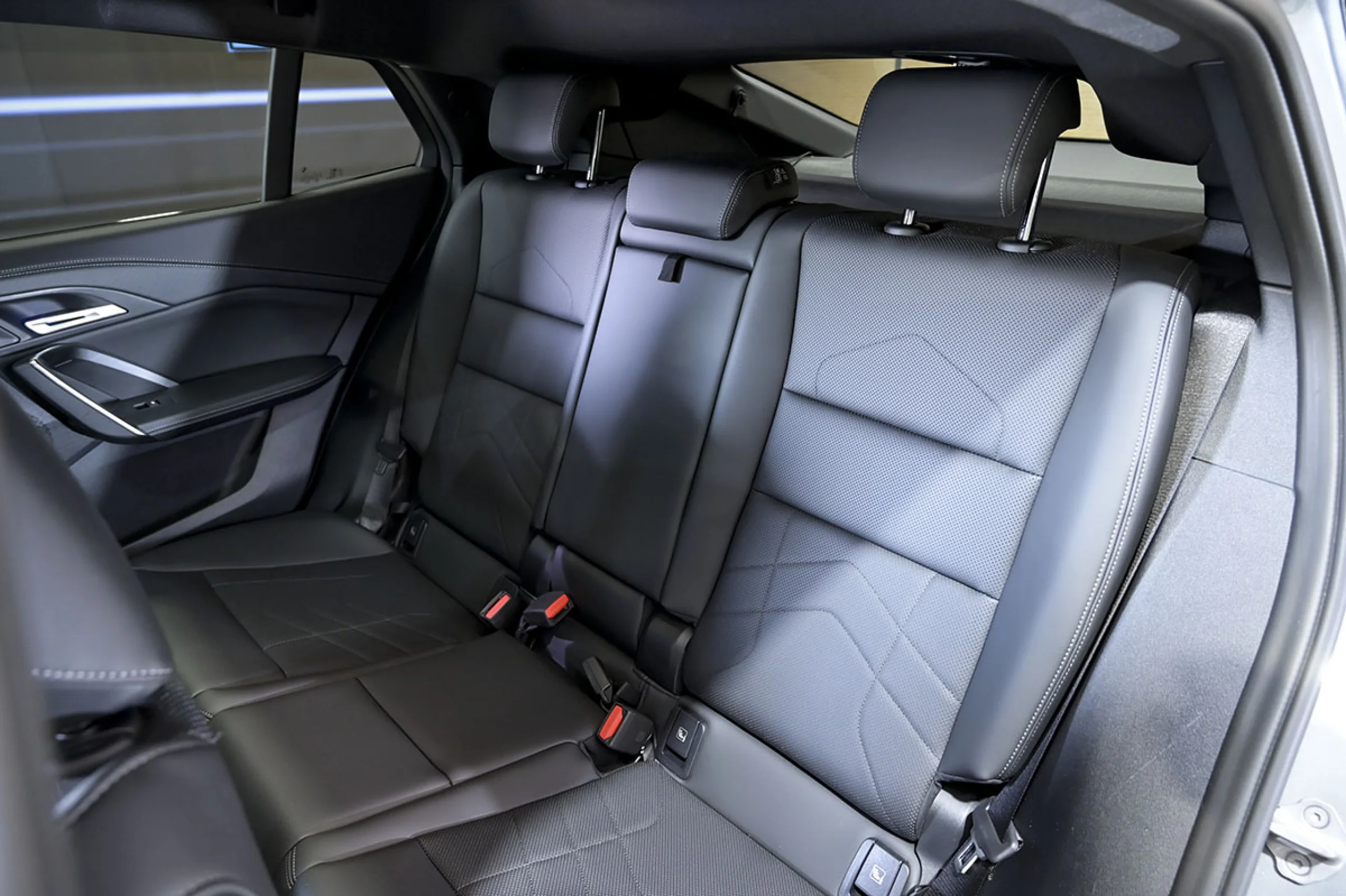 BMW IX2 eDrive20 - Foto 11