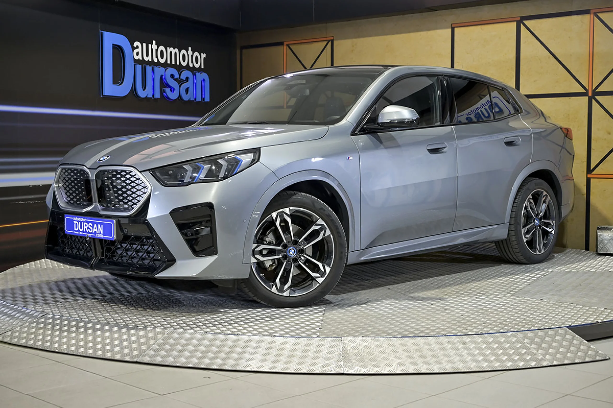 BMW IX2 eDrive20 - Foto 1