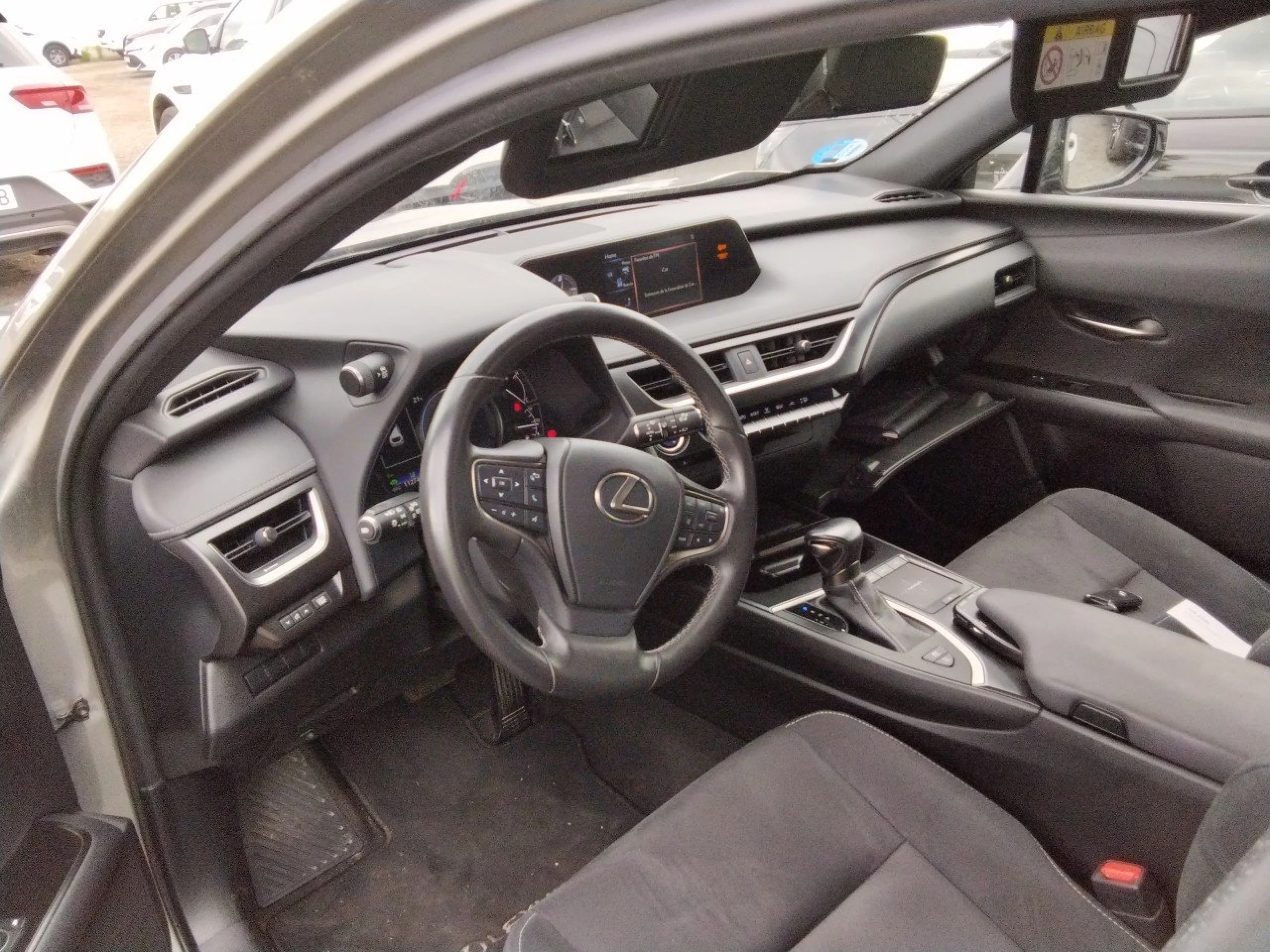 Lexus UX 250h UX 2.0 250h Business - Foto 7