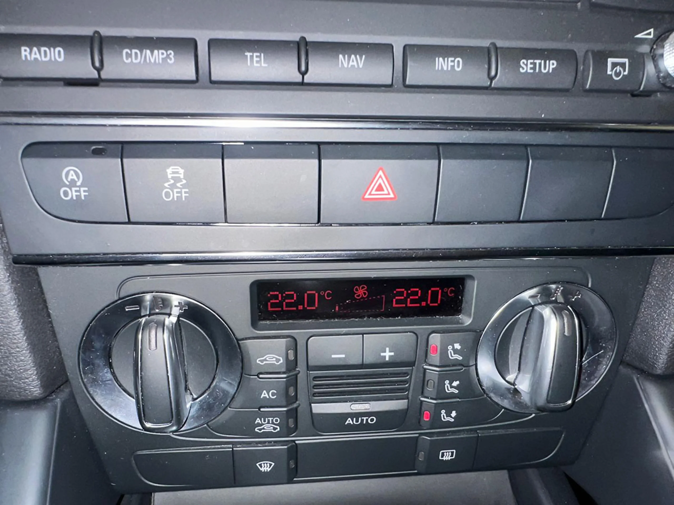 Audi A3 Sportback 1.6 TDI 105 Stronic Attraction - Foto 16