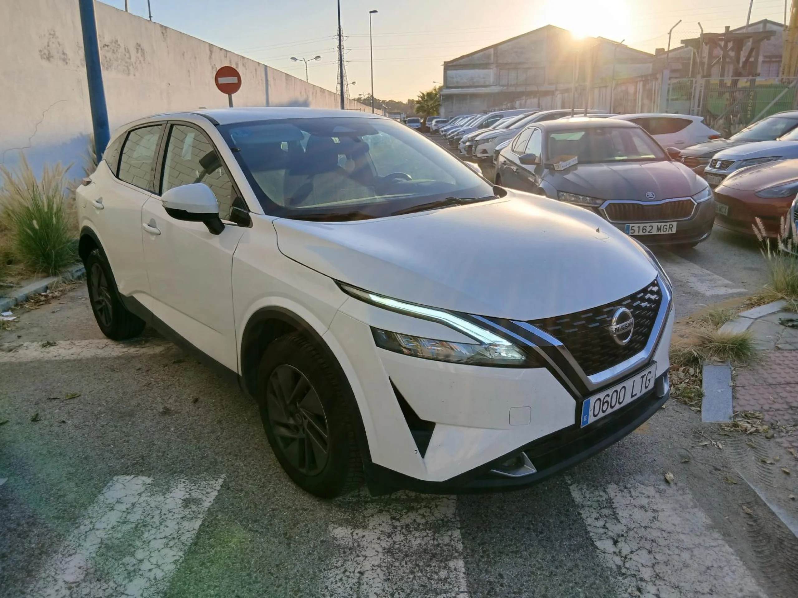 Nissan Qashqai DIG-T 103kW (140CV) mHEV 4x2 Acenta - Foto 4