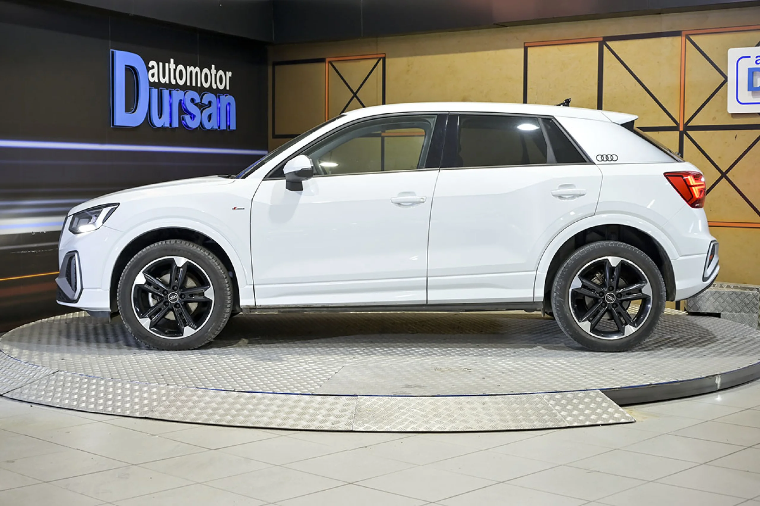 Audi Q2 S line 30 TDI 85kW 116CV - Foto 18