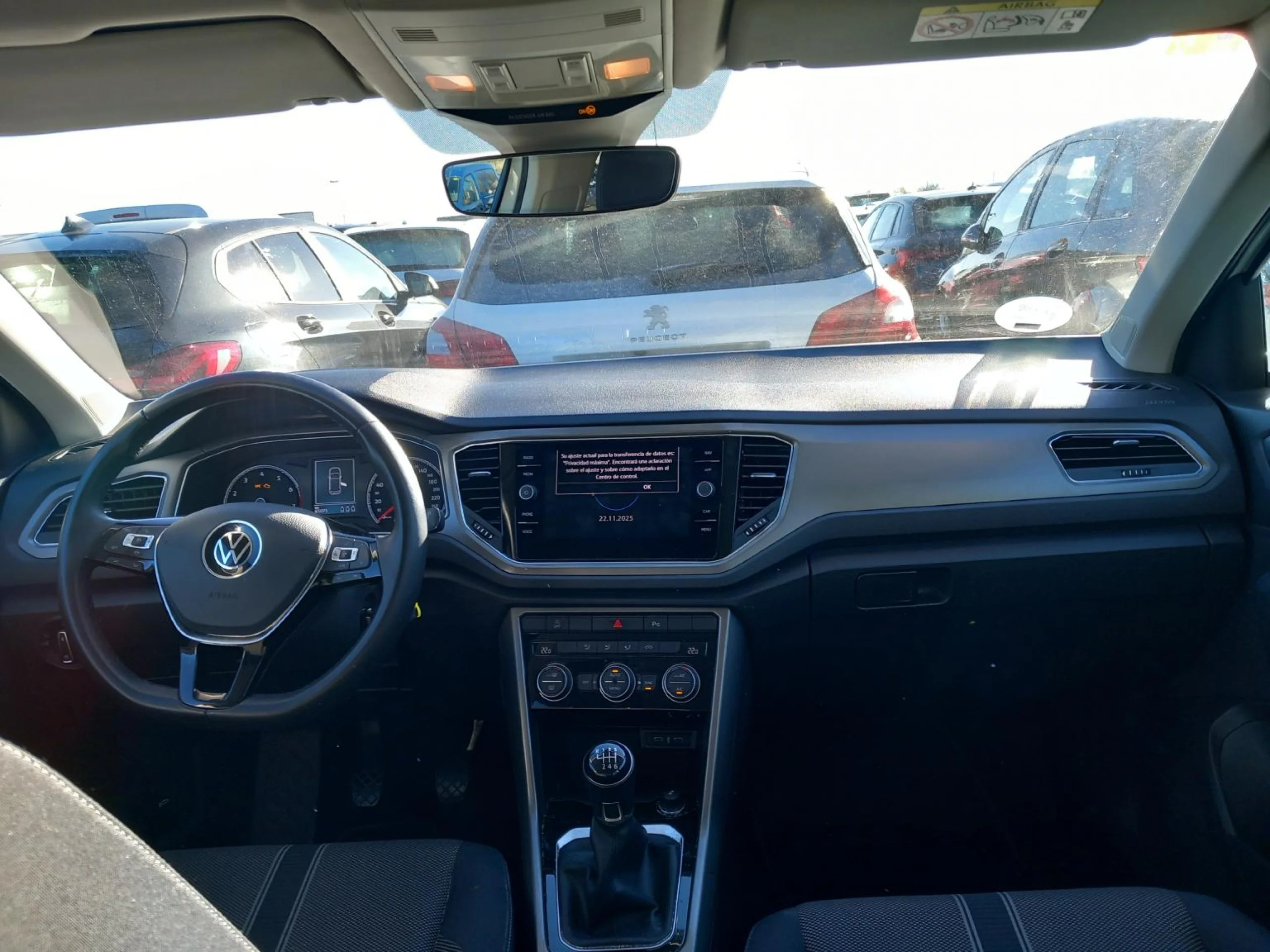 Volkswagen T-Roc Advance R-Line 1.0 TSI 81kW (110CV) - Foto 8