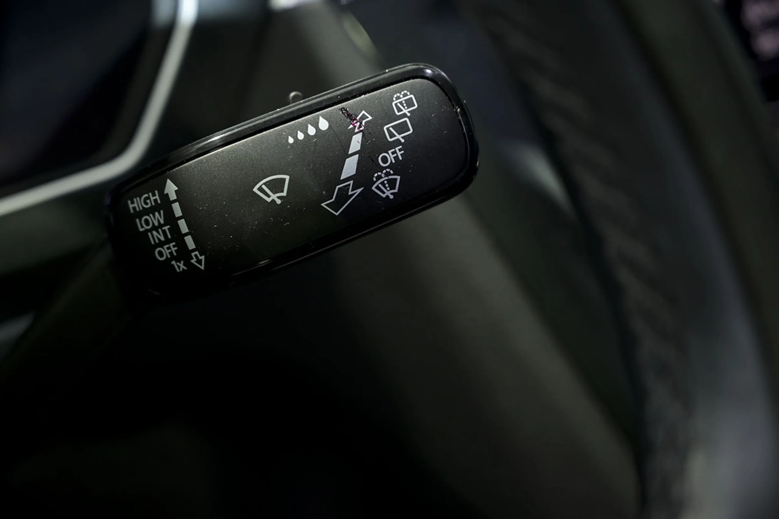 Volkswagen Tiguan RLine 2.0 TDI 110kW 150CV - Foto 26