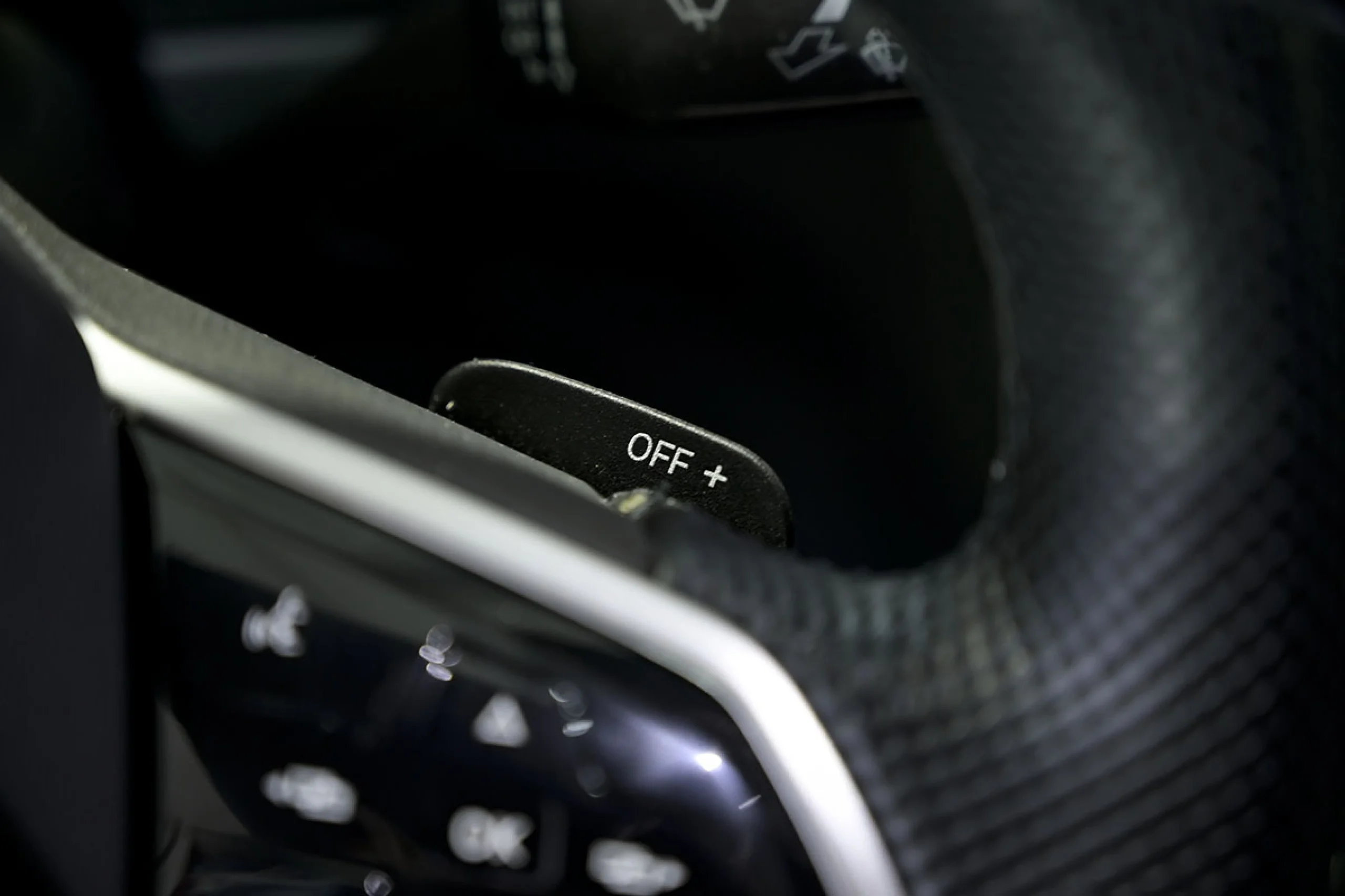 Volkswagen Tiguan RLine 2.0 TDI 110kW 150CV - Foto 25