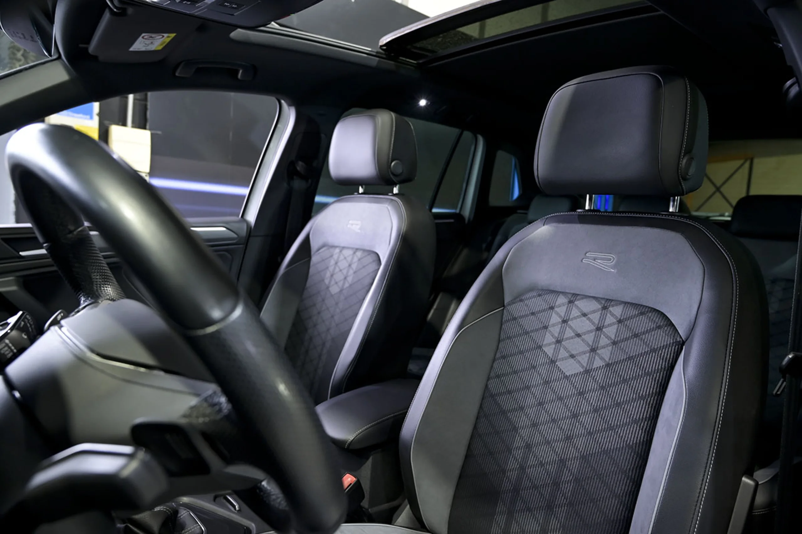 Volkswagen Tiguan RLine 2.0 TDI 110kW 150CV - Foto 9