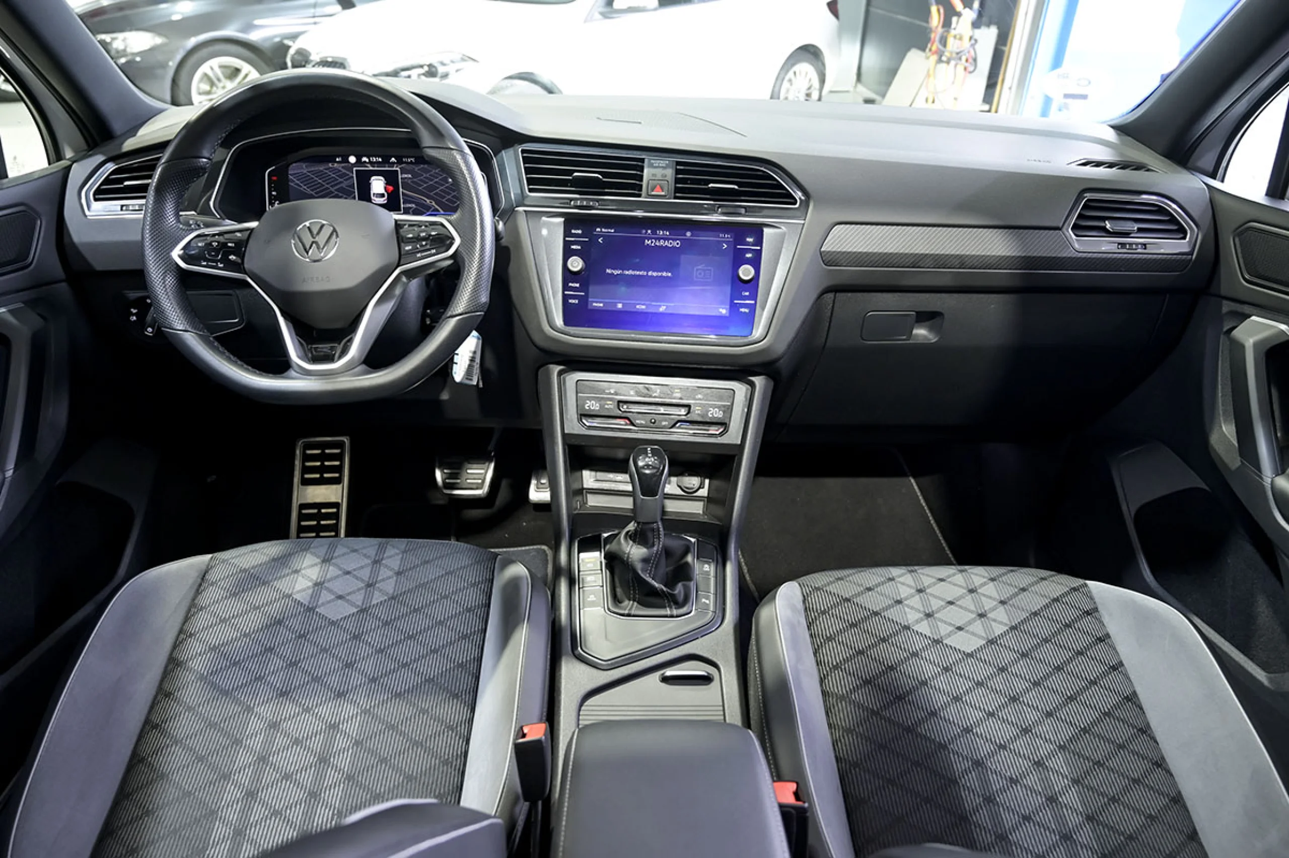 Volkswagen Tiguan RLine 2.0 TDI 110kW 150CV - Foto 8