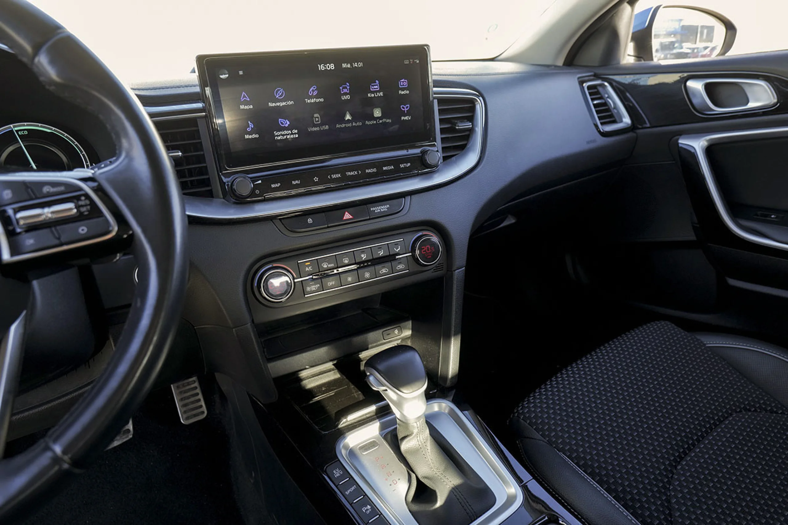 Kia XCeed 1.6 GDi PHEV 104kW 141CV eTech - Foto 23