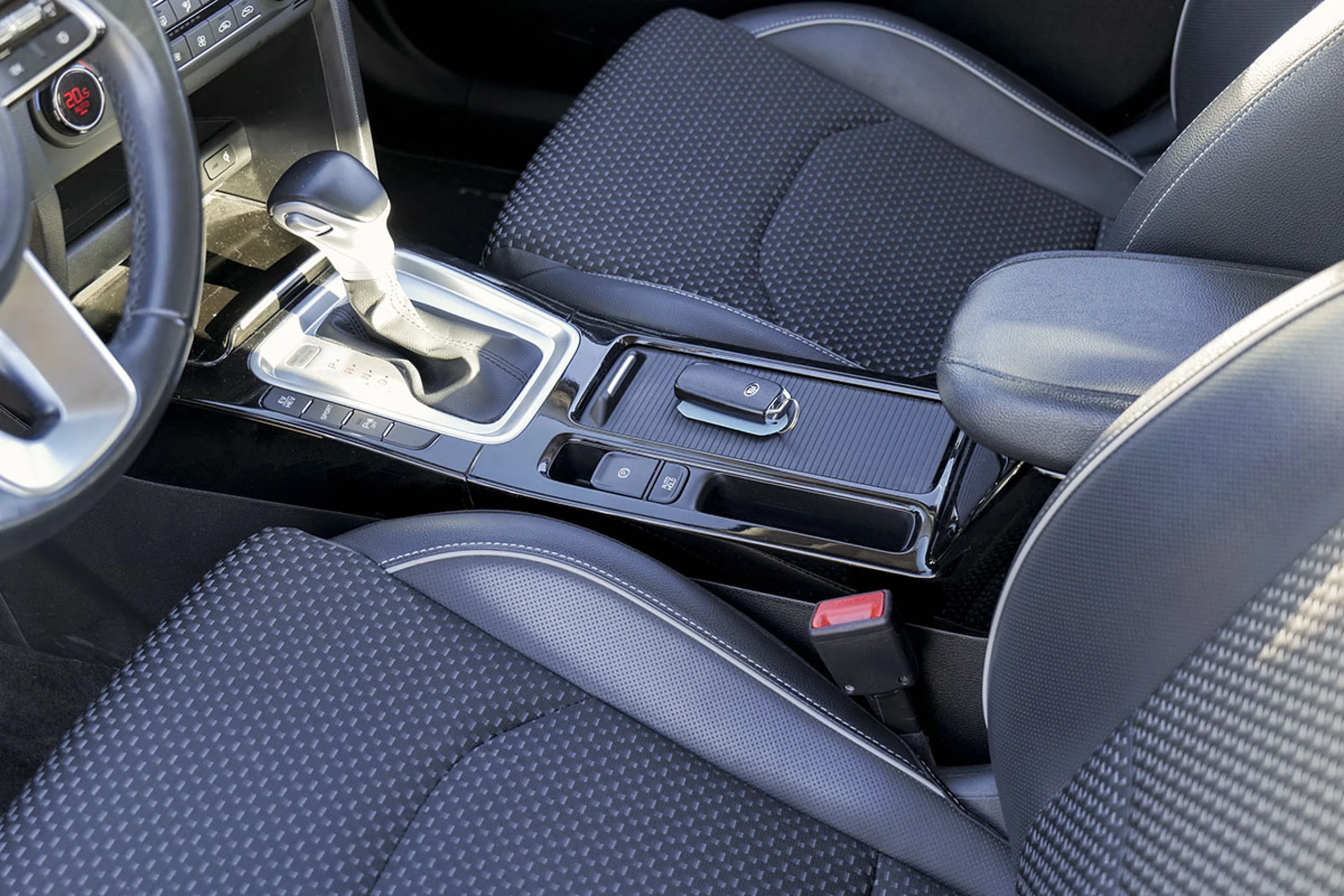 Kia XCeed 1.6 GDi PHEV 104kW 141CV eTech - Foto 24