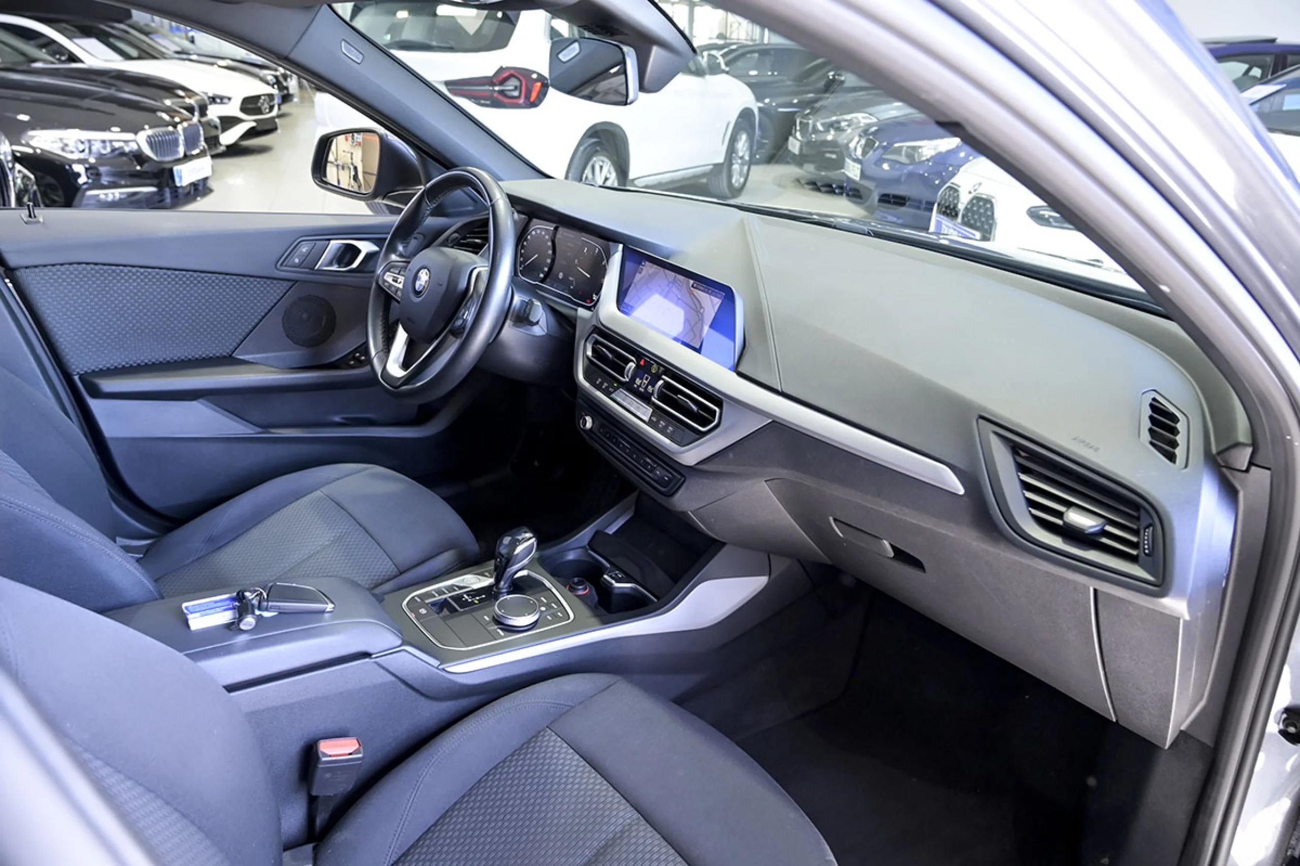 BMW 118 Serie 1 118d - Foto 41