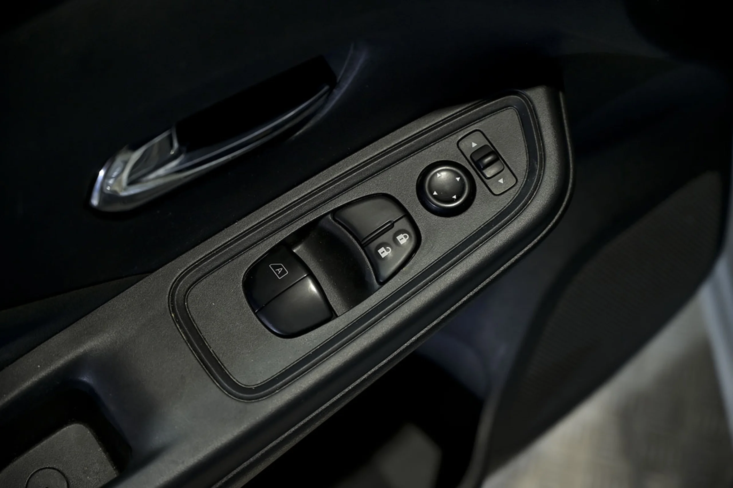 Nissan Micra IGT 68 kW 92 CV E6DF Acenta Sprint - Foto 22