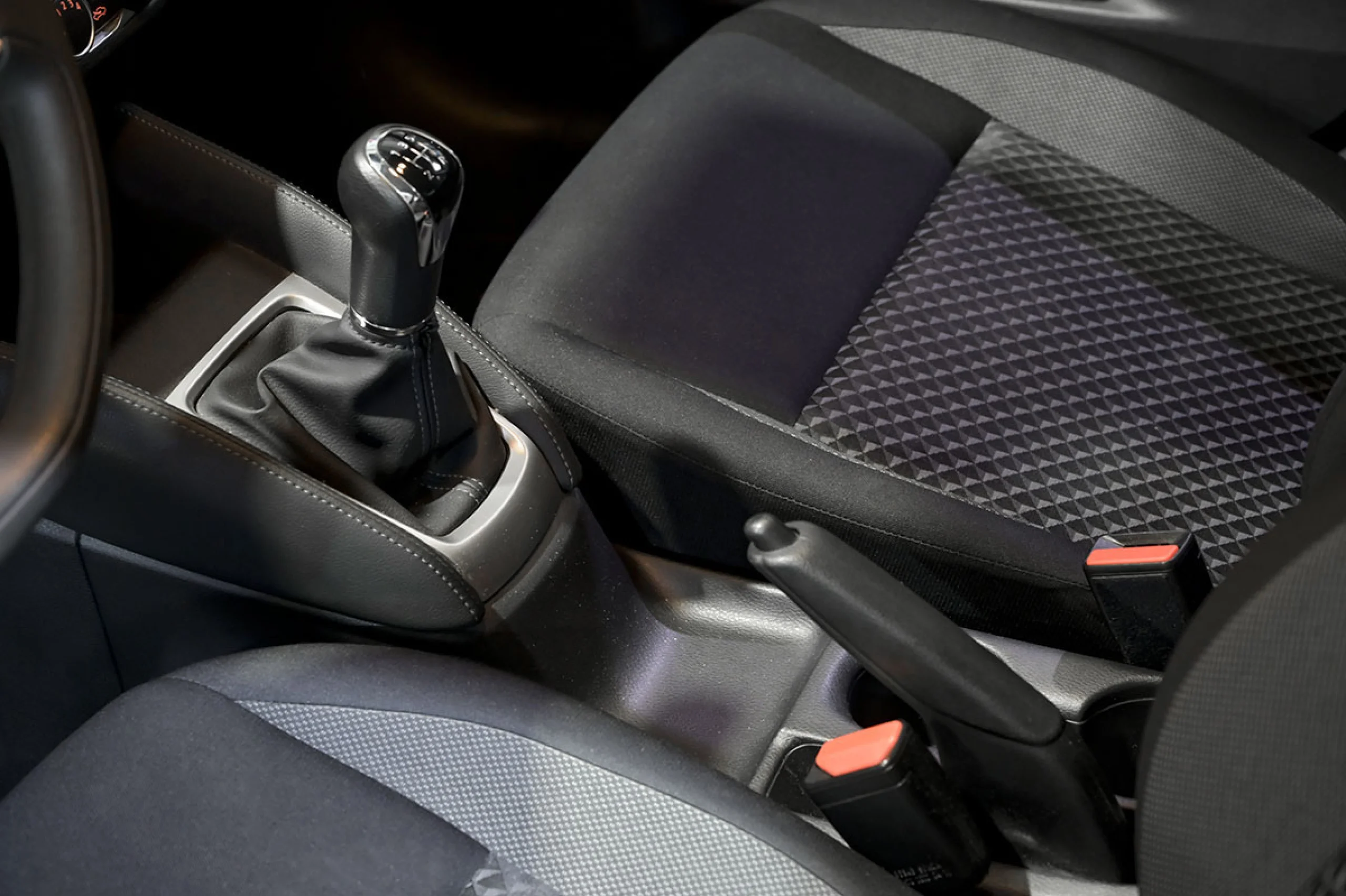 Nissan Micra IGT 68 kW 92 CV E6DF Acenta Sprint - Foto 30