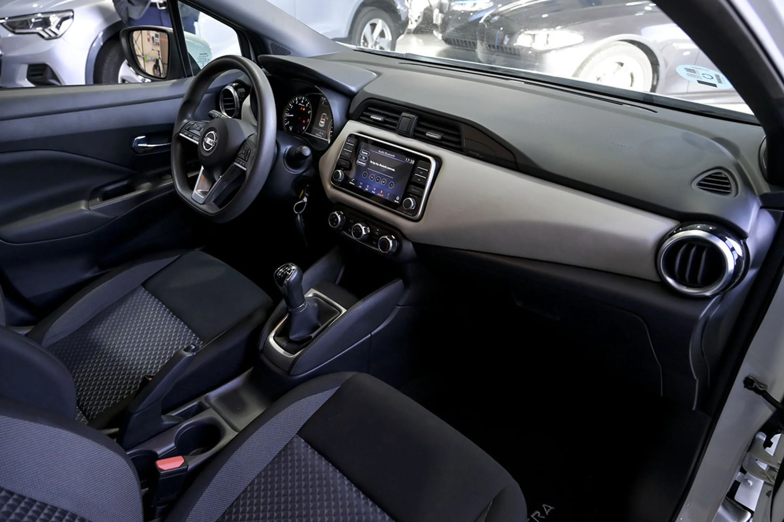 Nissan Micra IGT 68 kW 92 CV E6DF Acenta Sprint - Foto 33