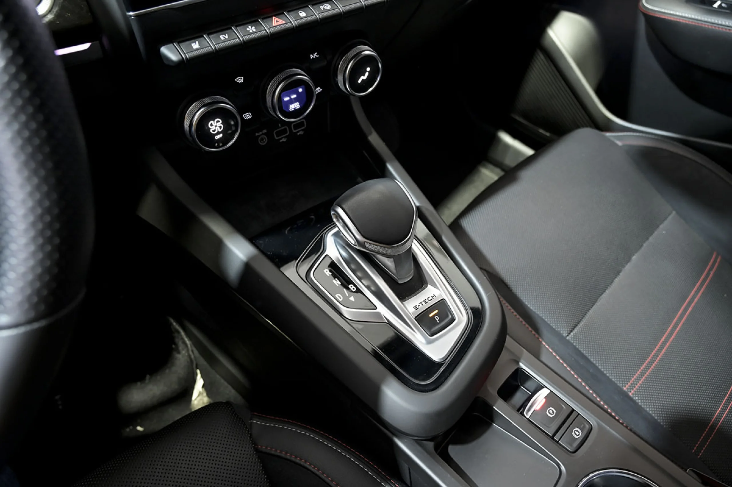 Renault Arkana RS Line ETECH Hibrido 105kW145CV - Foto 33