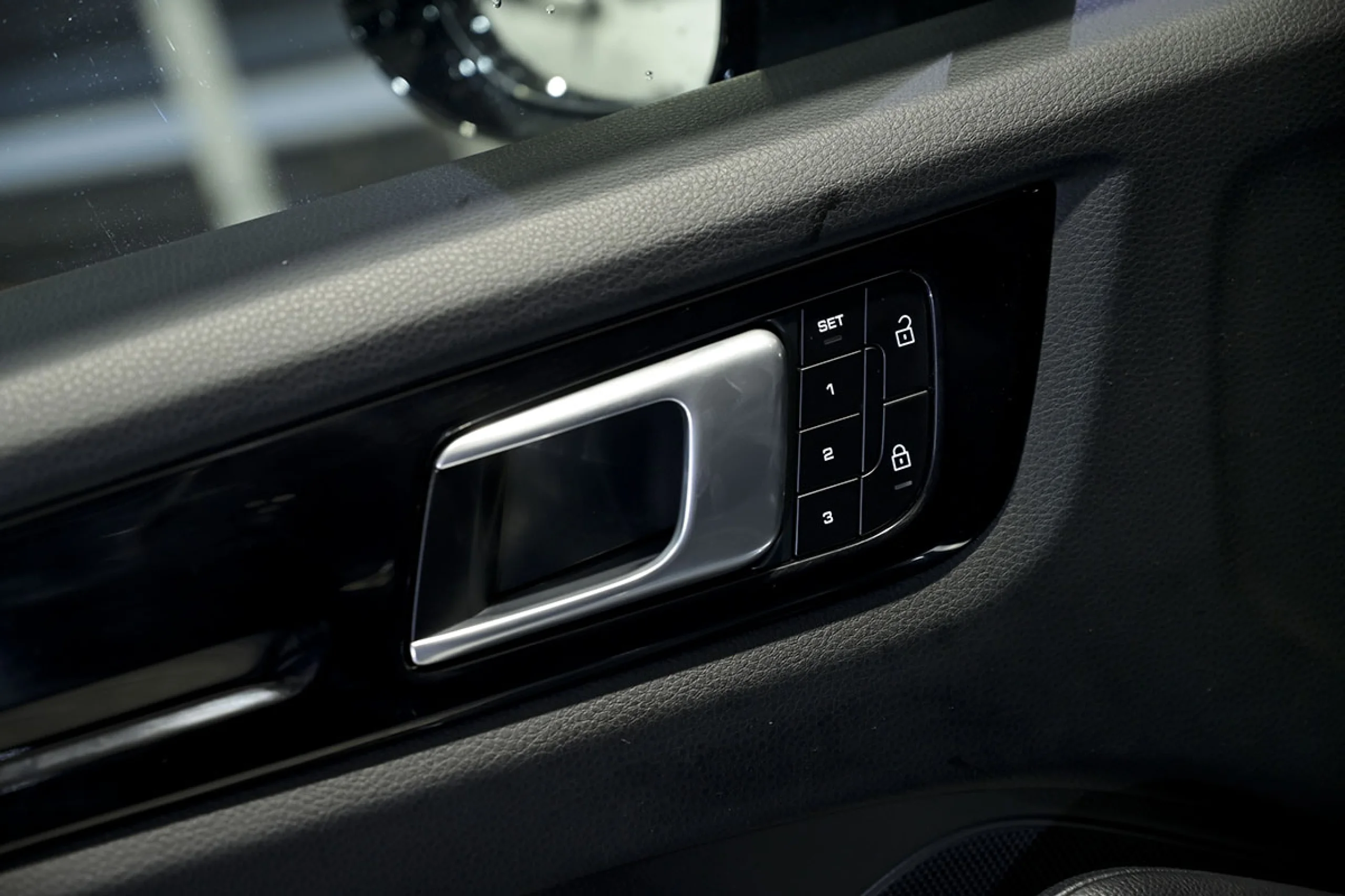 Porsche Cayenne EHybrid - Foto 21