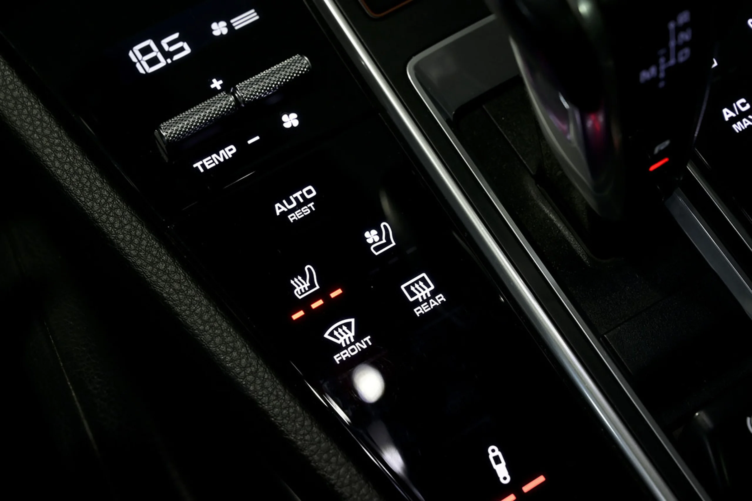 Porsche Cayenne EHybrid - Foto 33