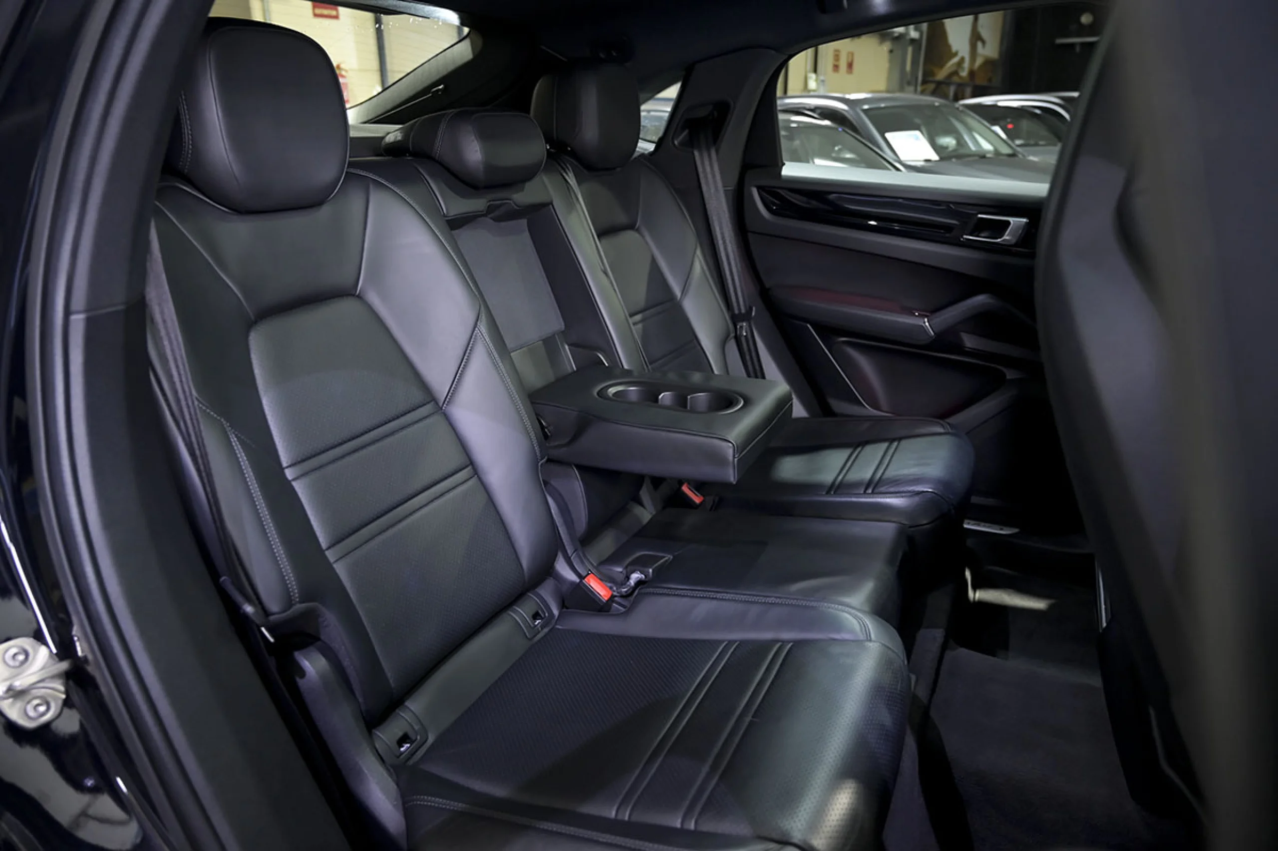 Porsche Cayenne EHybrid - Foto 25