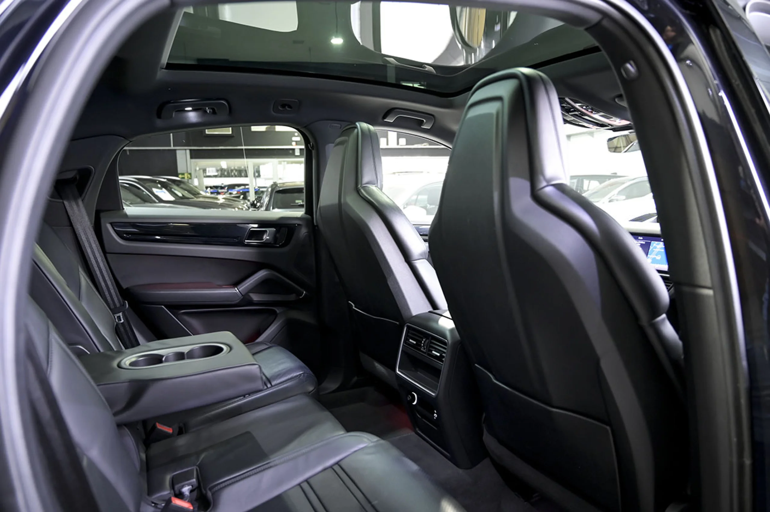 Porsche Cayenne EHybrid - Foto 14