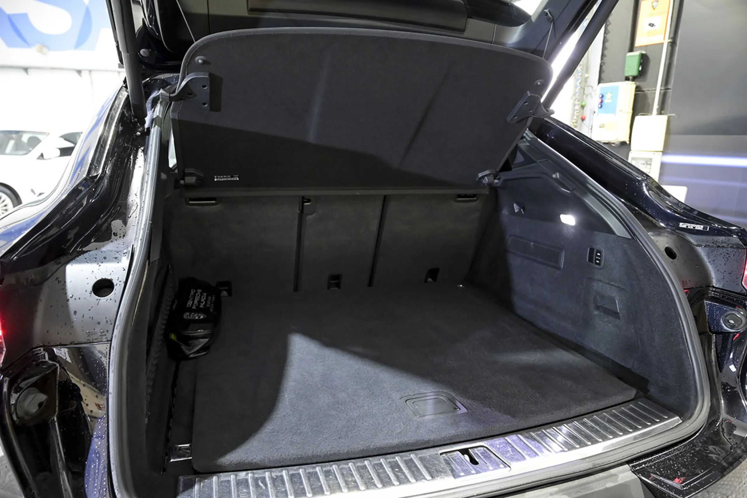 Porsche Cayenne EHybrid - Foto 12