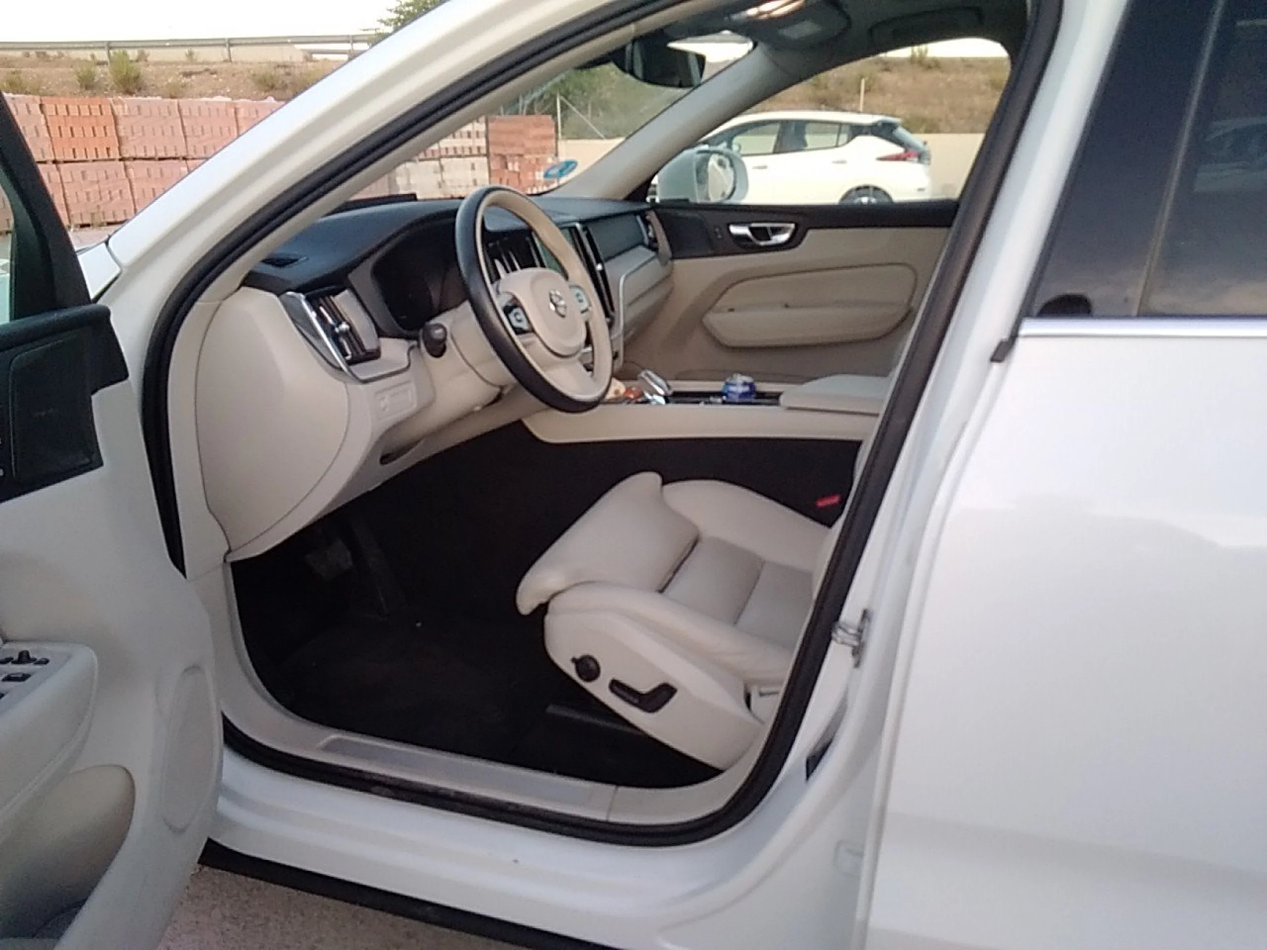 Volvo XC 60 XC60 2.0 T6 AWD Recharge Inscription Auto - Foto 7