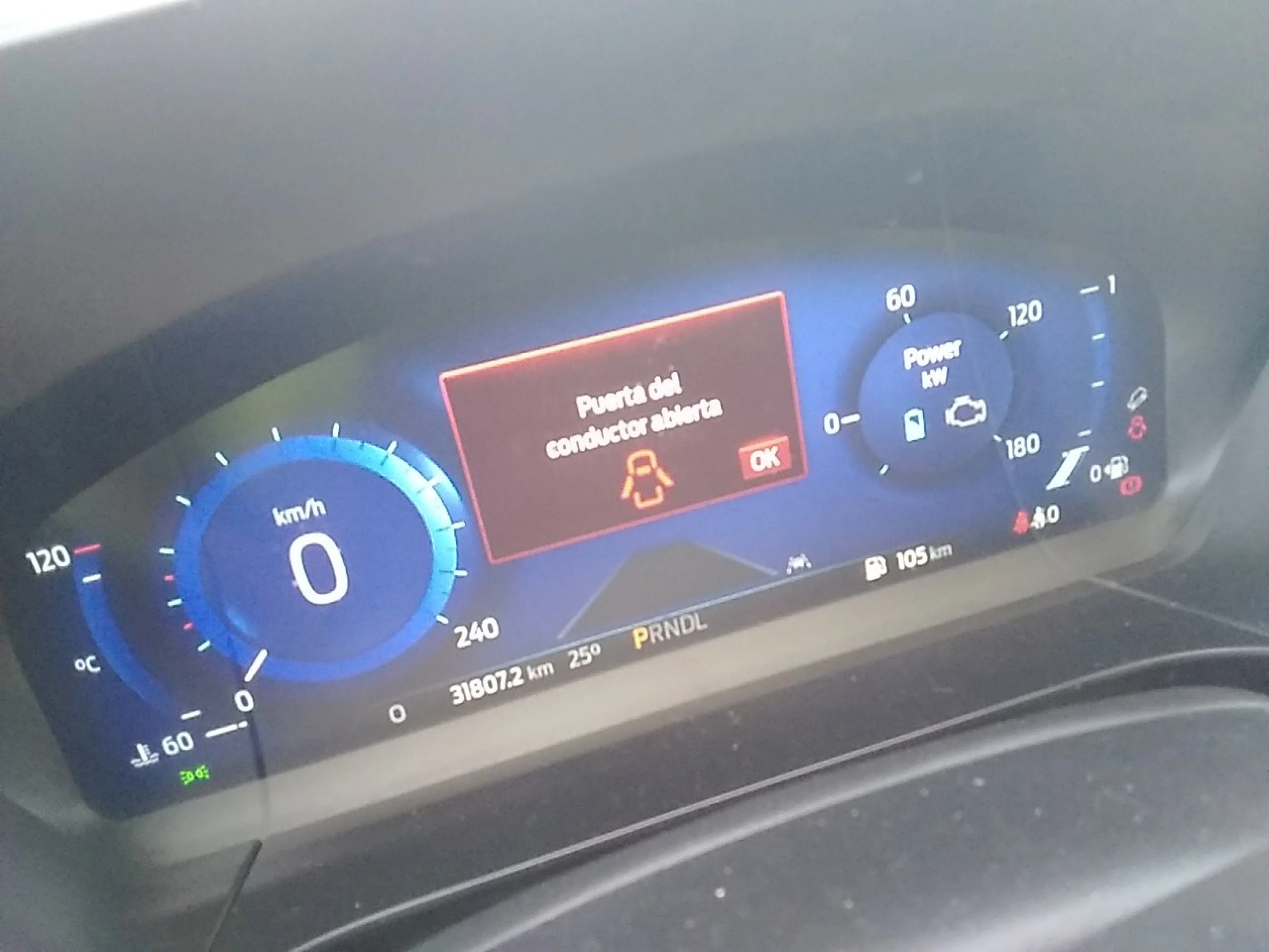 Ford Kuga Titanium 2.5 Duratec FHEV 140kW Auto - Foto 8