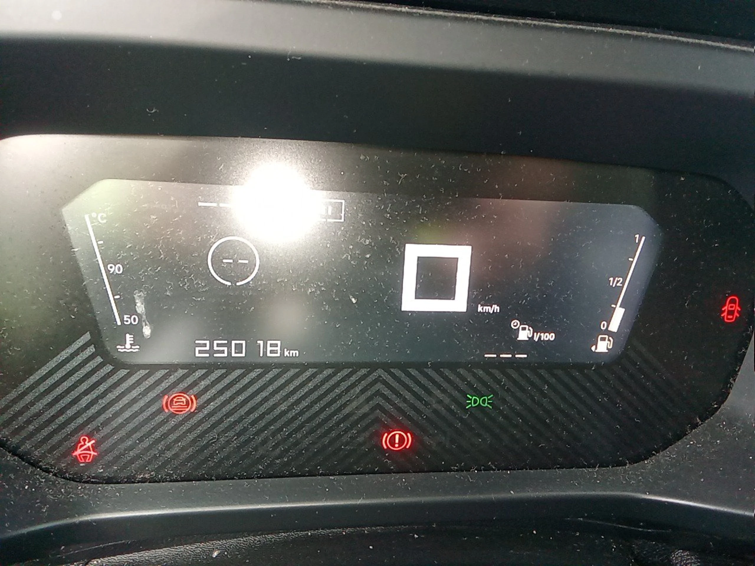 Citroen C4 BlueHDi 110 S&amp;S Live Pack - Foto 8