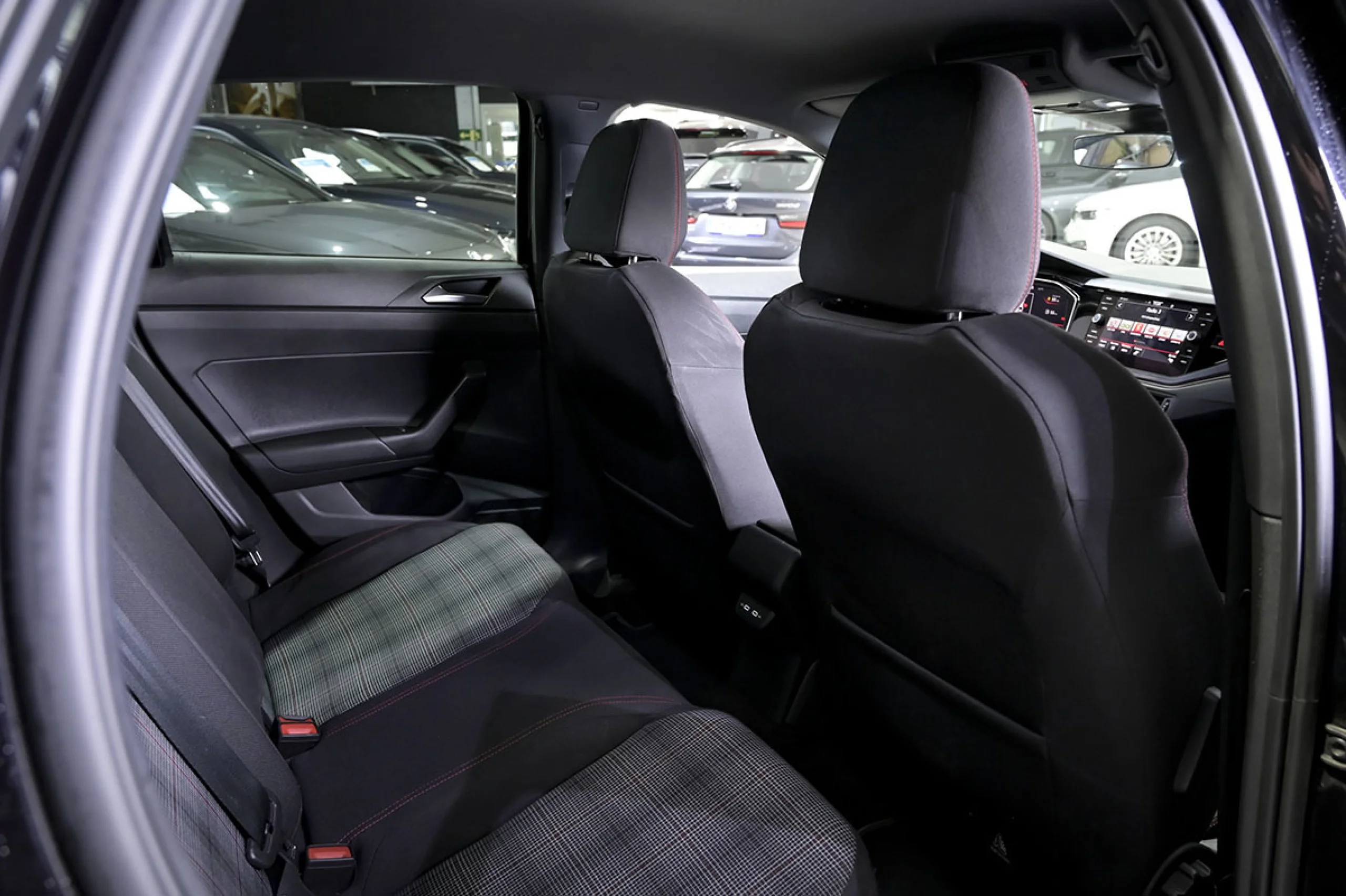 Volkswagen Polo GTI 2.0 TSI 152kW 207CV DSG - Foto 14