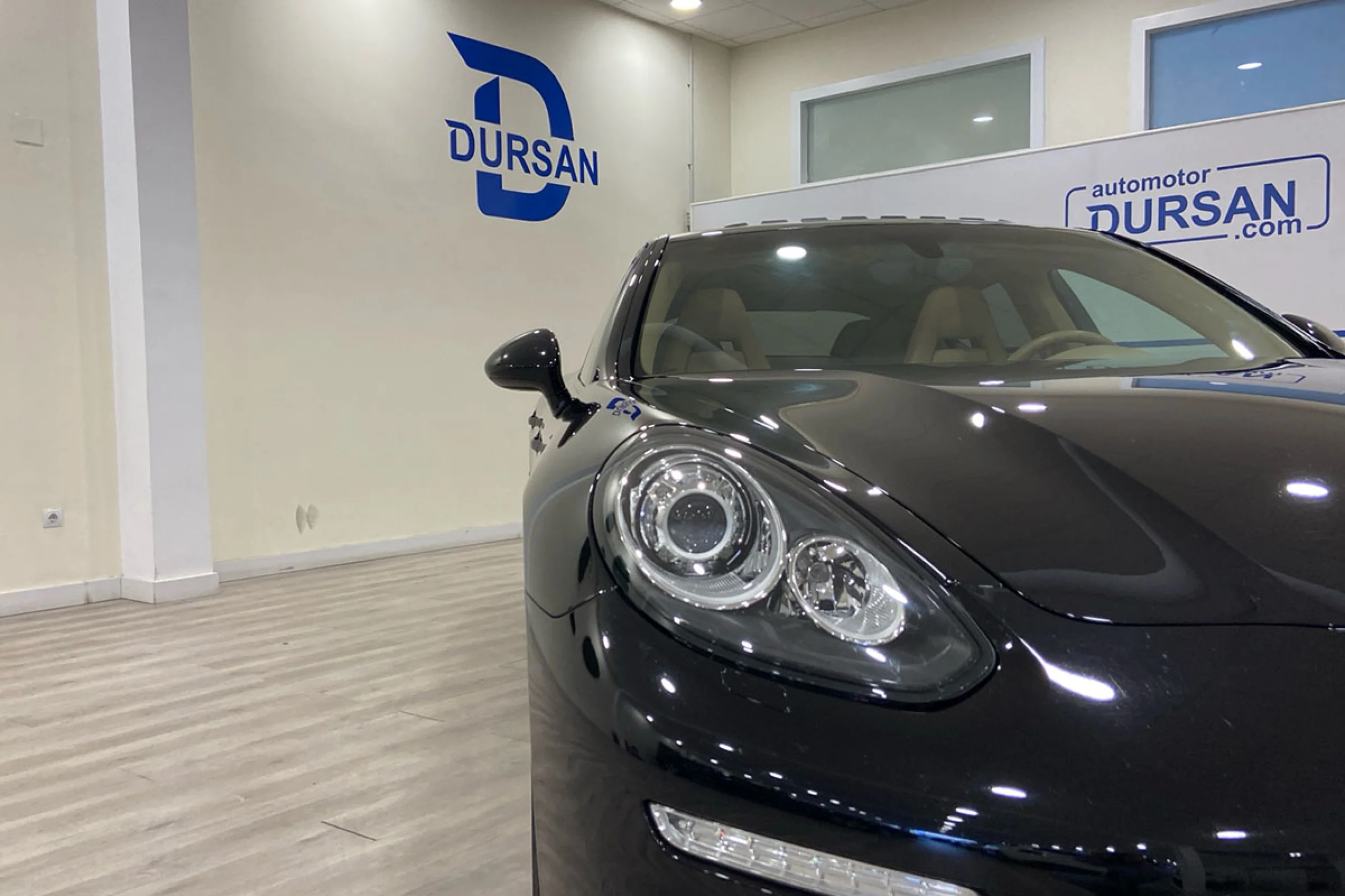 Porsche Panamera 3.0 Diesel 300cv - Foto 16