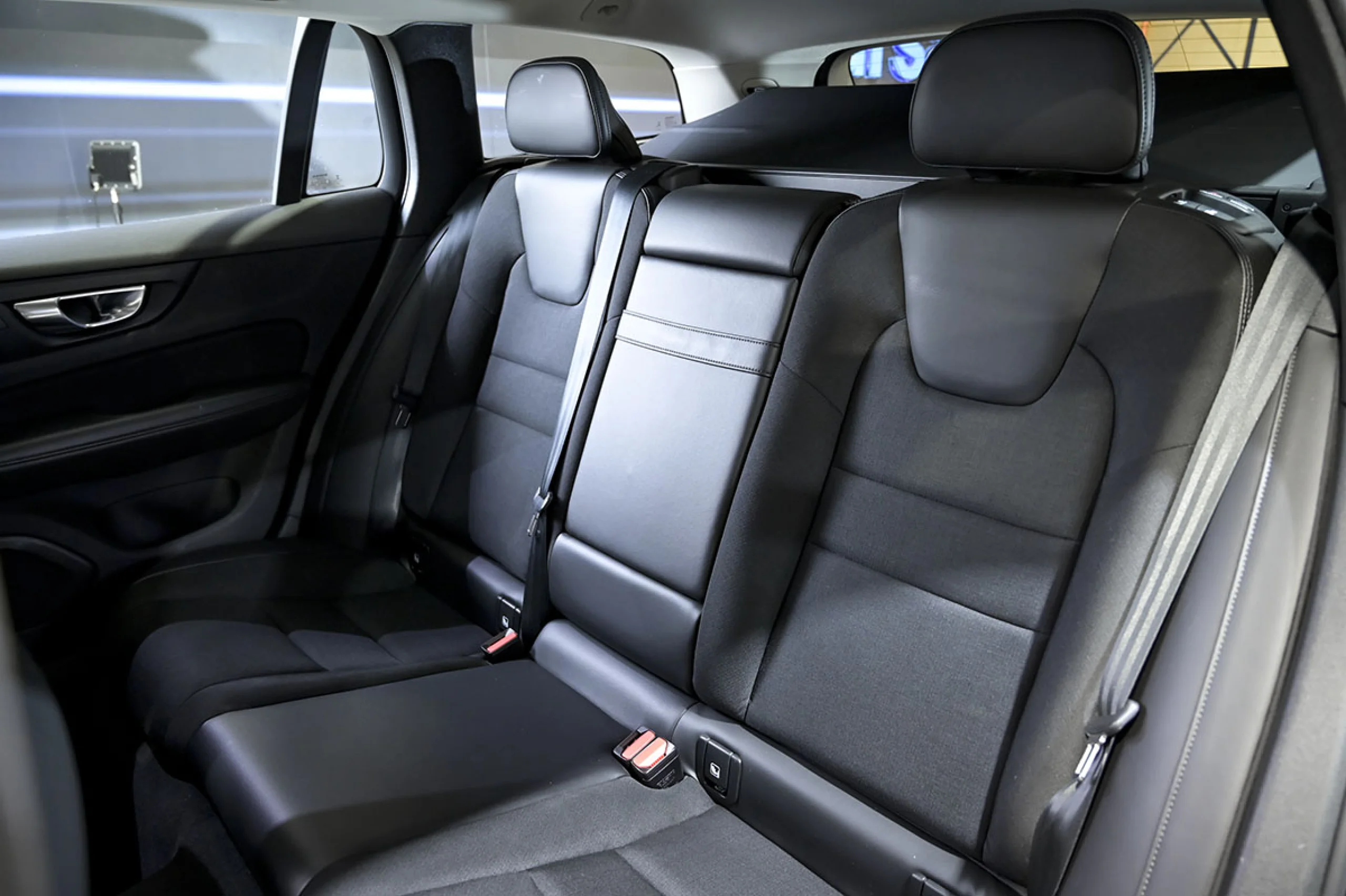 Volvo V60 2.0 D3 Business Plus Auto - Foto 15