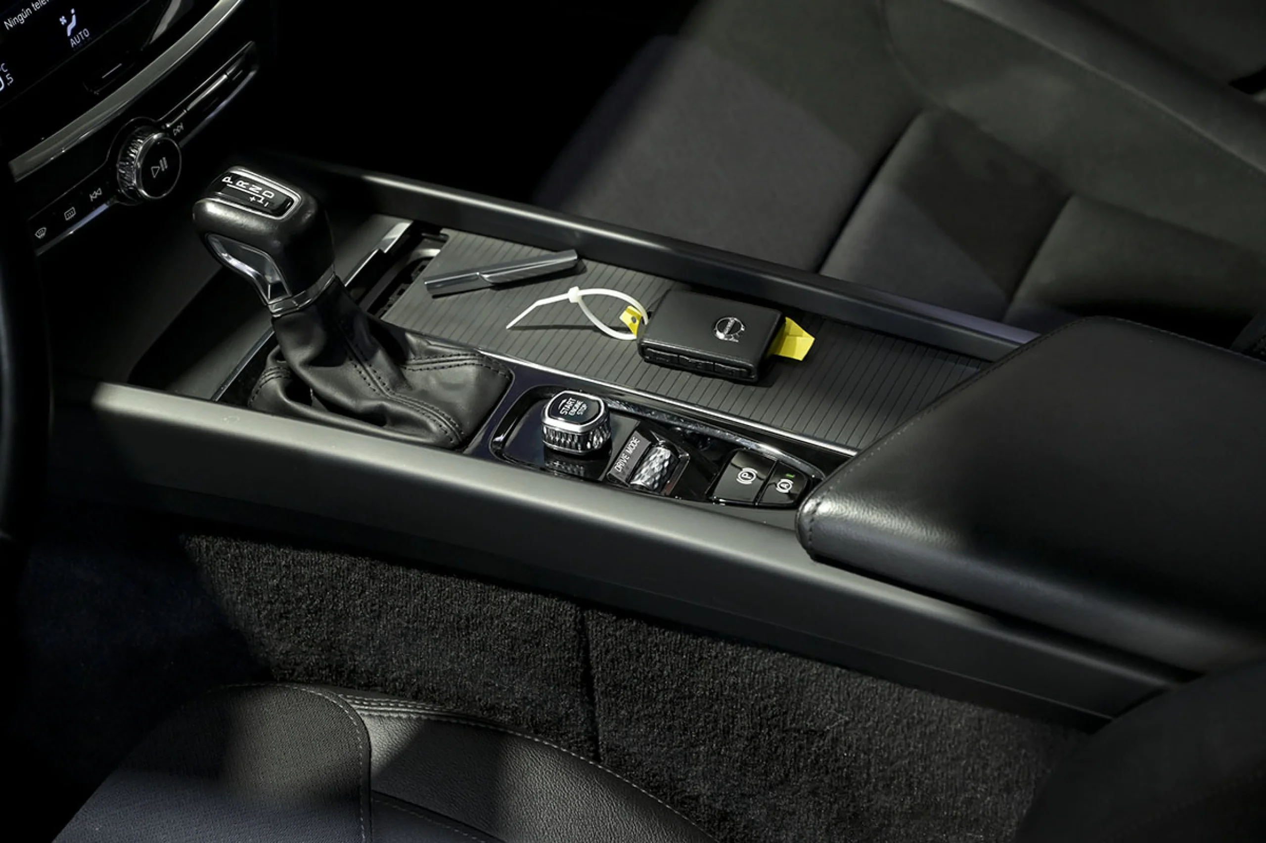 Volvo V60 2.0 D3 Business Plus Auto - Foto 25