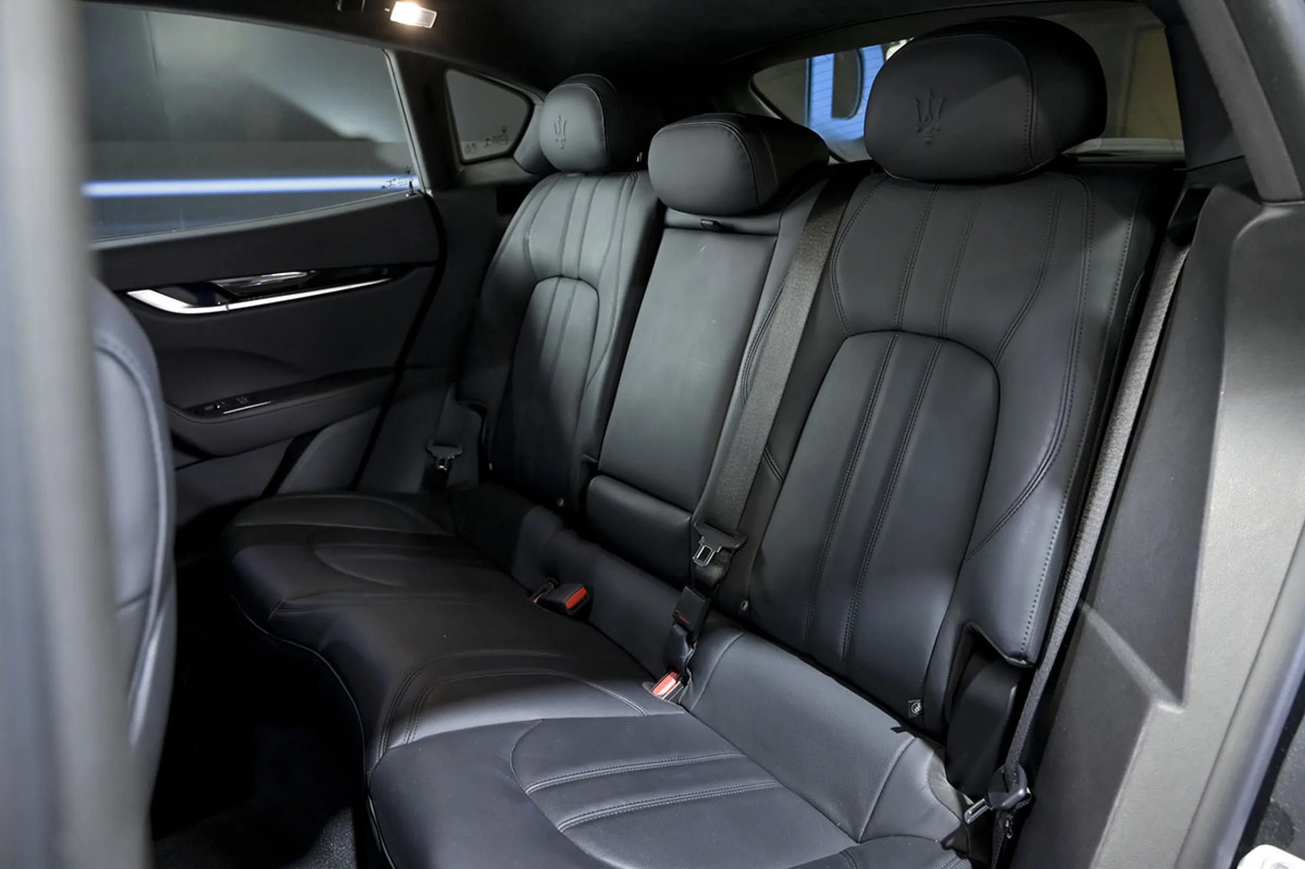 Maserati Levante GT L4 330CV HybridGasolina AWD - Foto 17