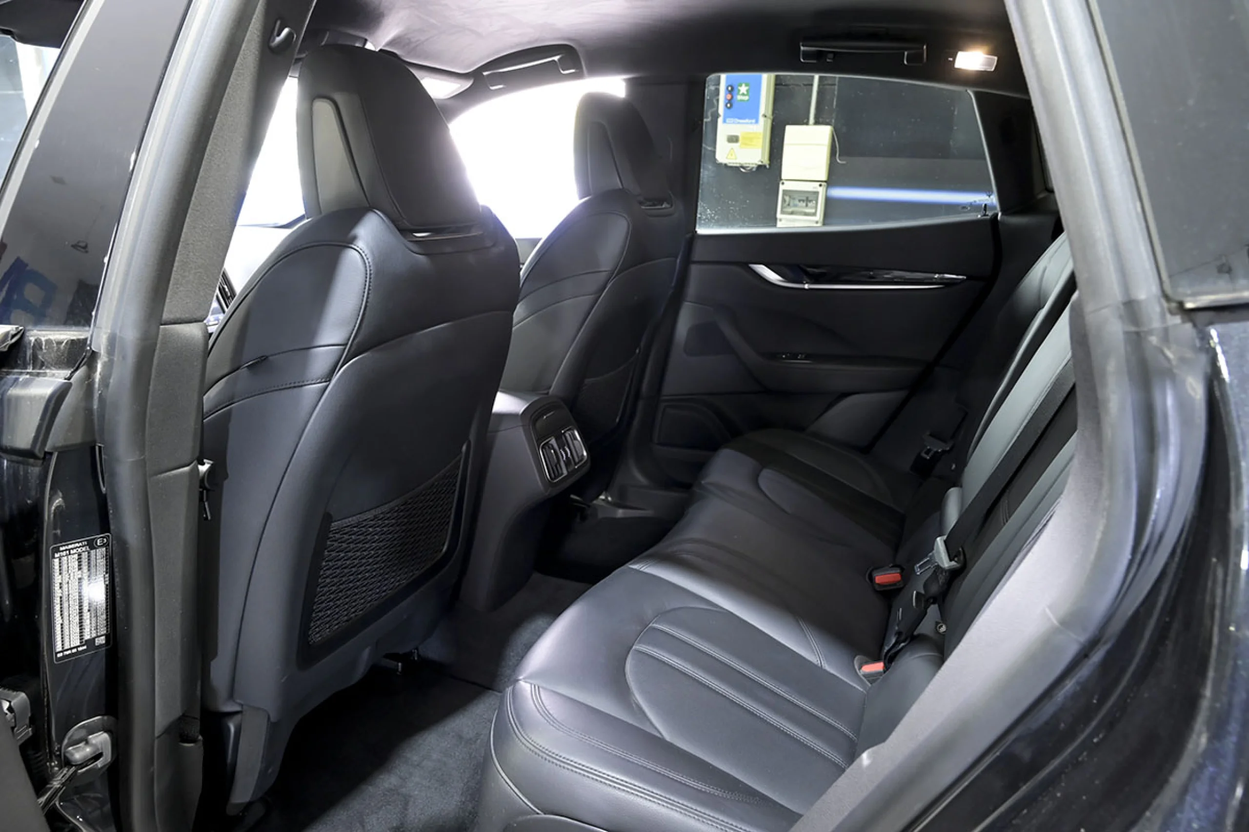 Maserati Levante GT L4 330CV HybridGasolina AWD - Foto 16