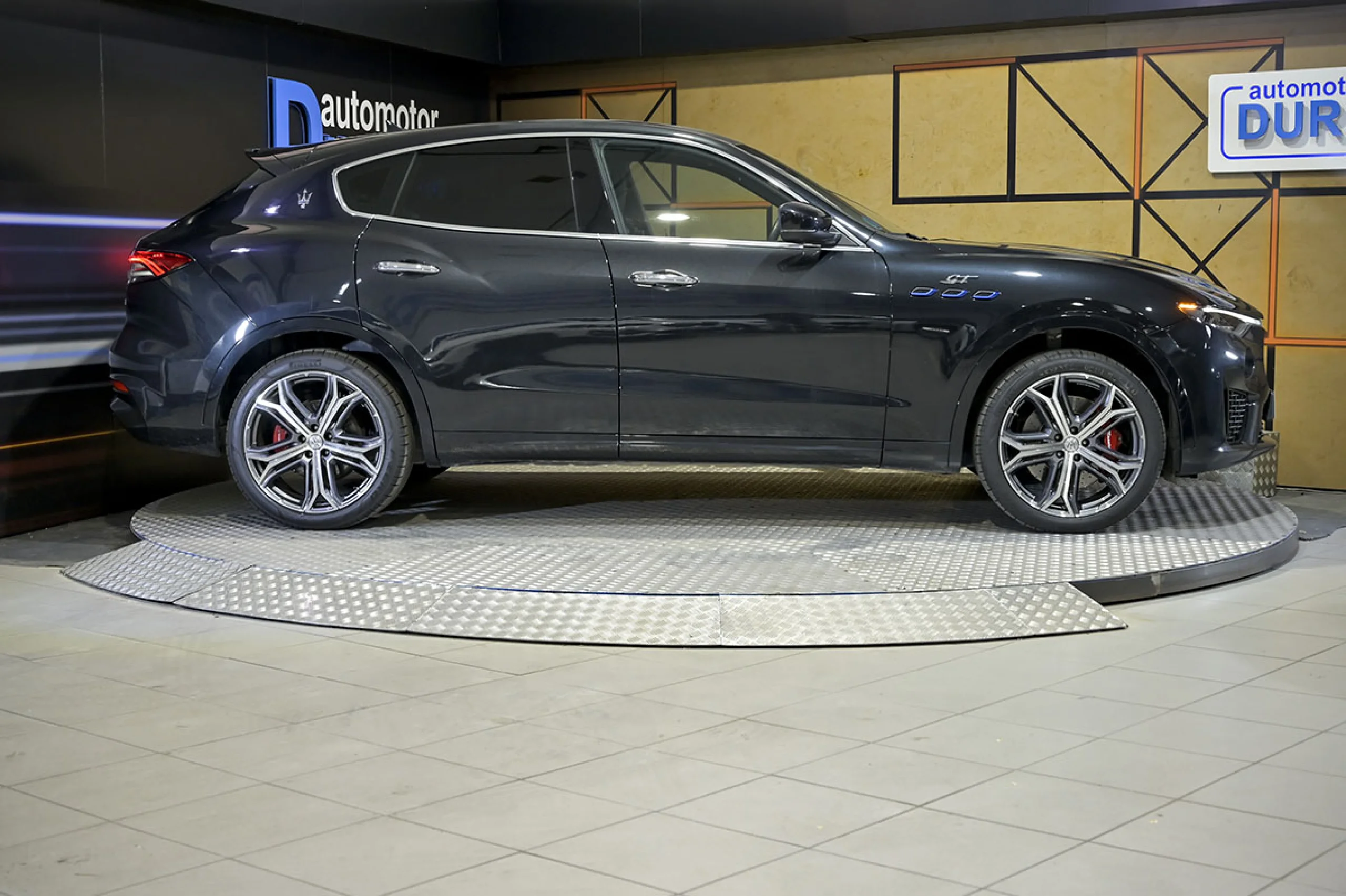 Maserati Levante GT L4 330CV HybridGasolina AWD - Foto 20