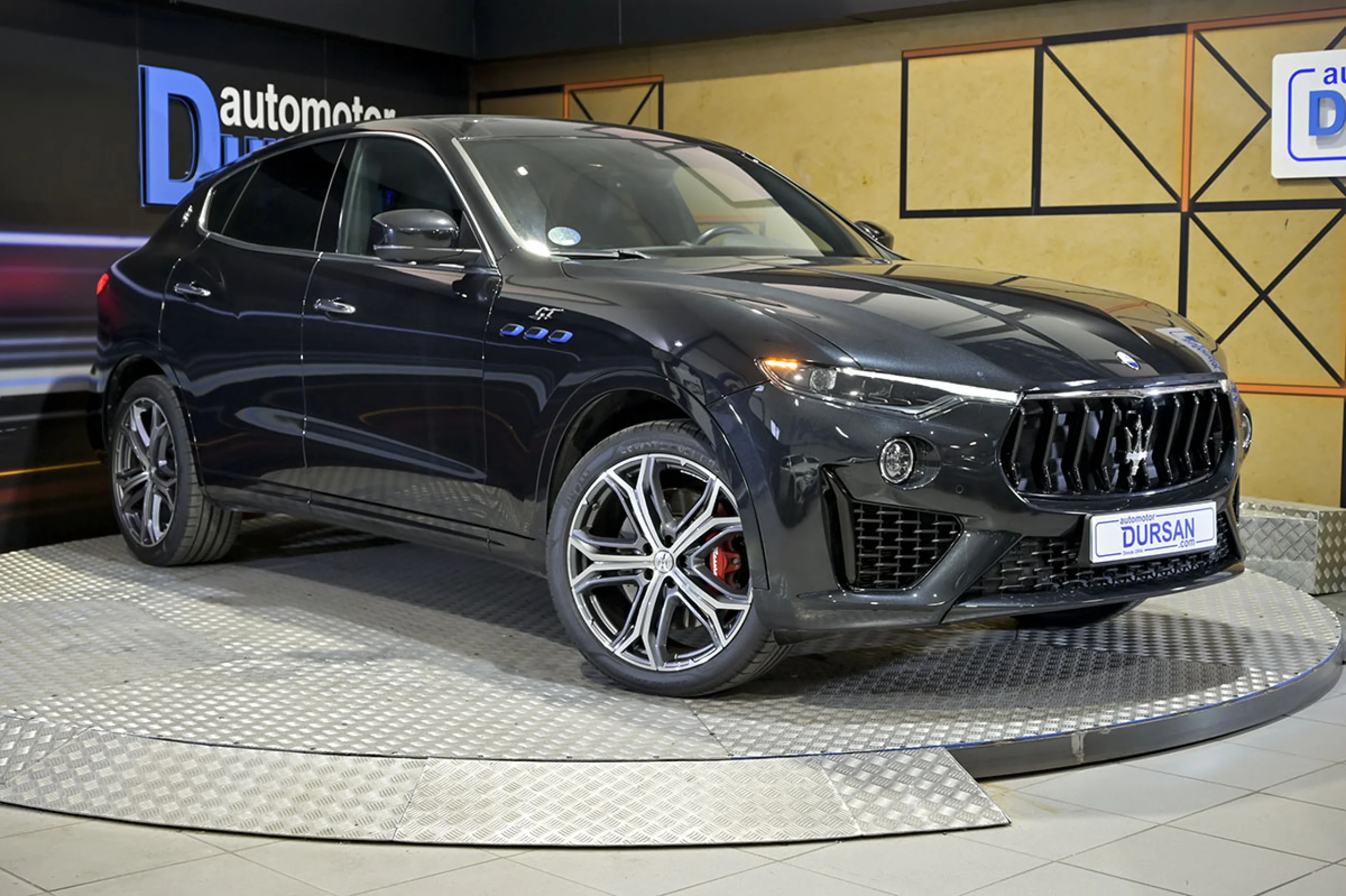 Maserati Levante GT L4 330CV HybridGasolina AWD - Foto 3