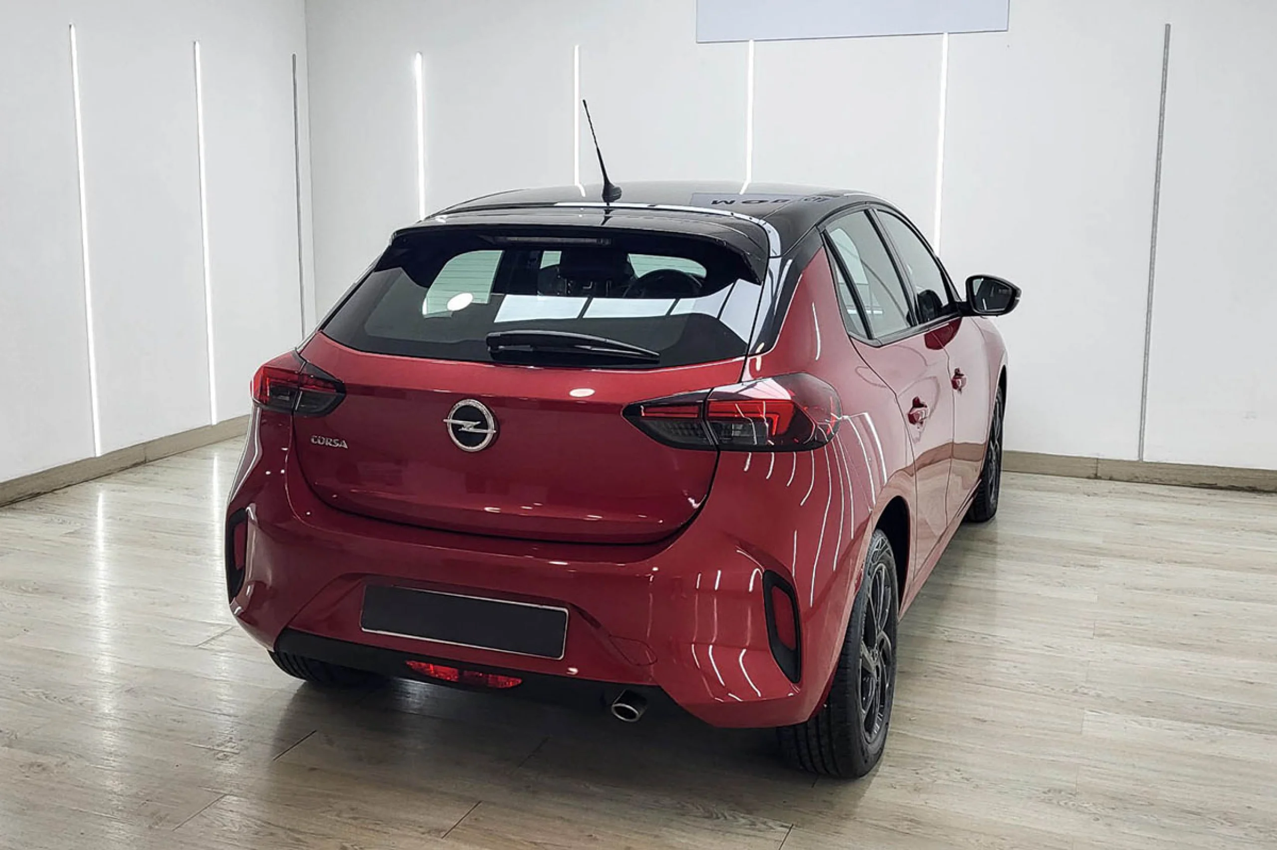 Opel Corsa 1.2T XHL 74kW 100CV Edition - Foto 5