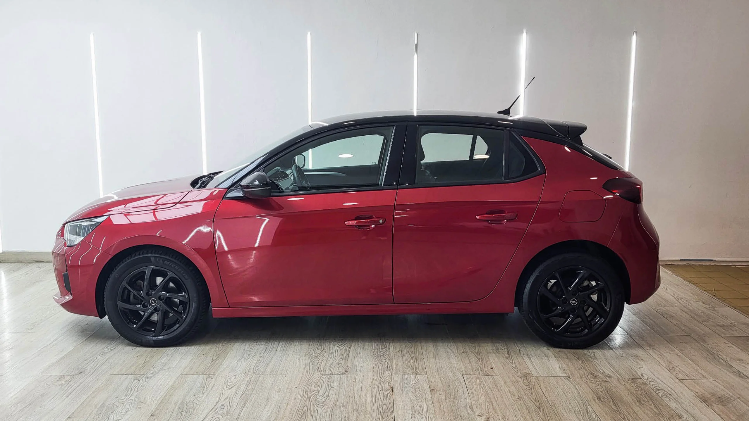 Opel Corsa 1.2T XHL 74kW 100CV Edition - Foto 13