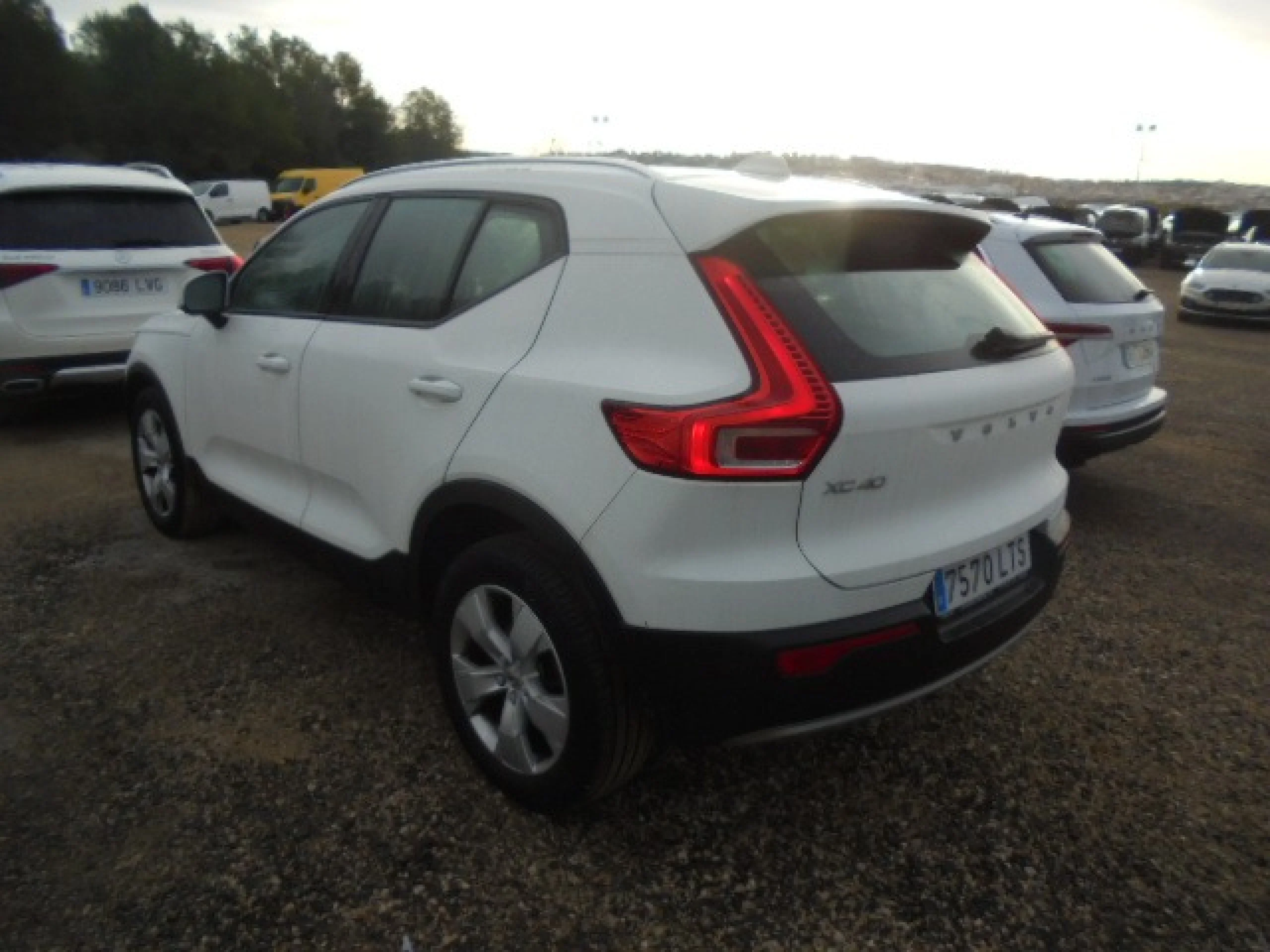 Volvo XC 40 XC40 1.5 T3 Momentum Pro Auto - Foto 6
