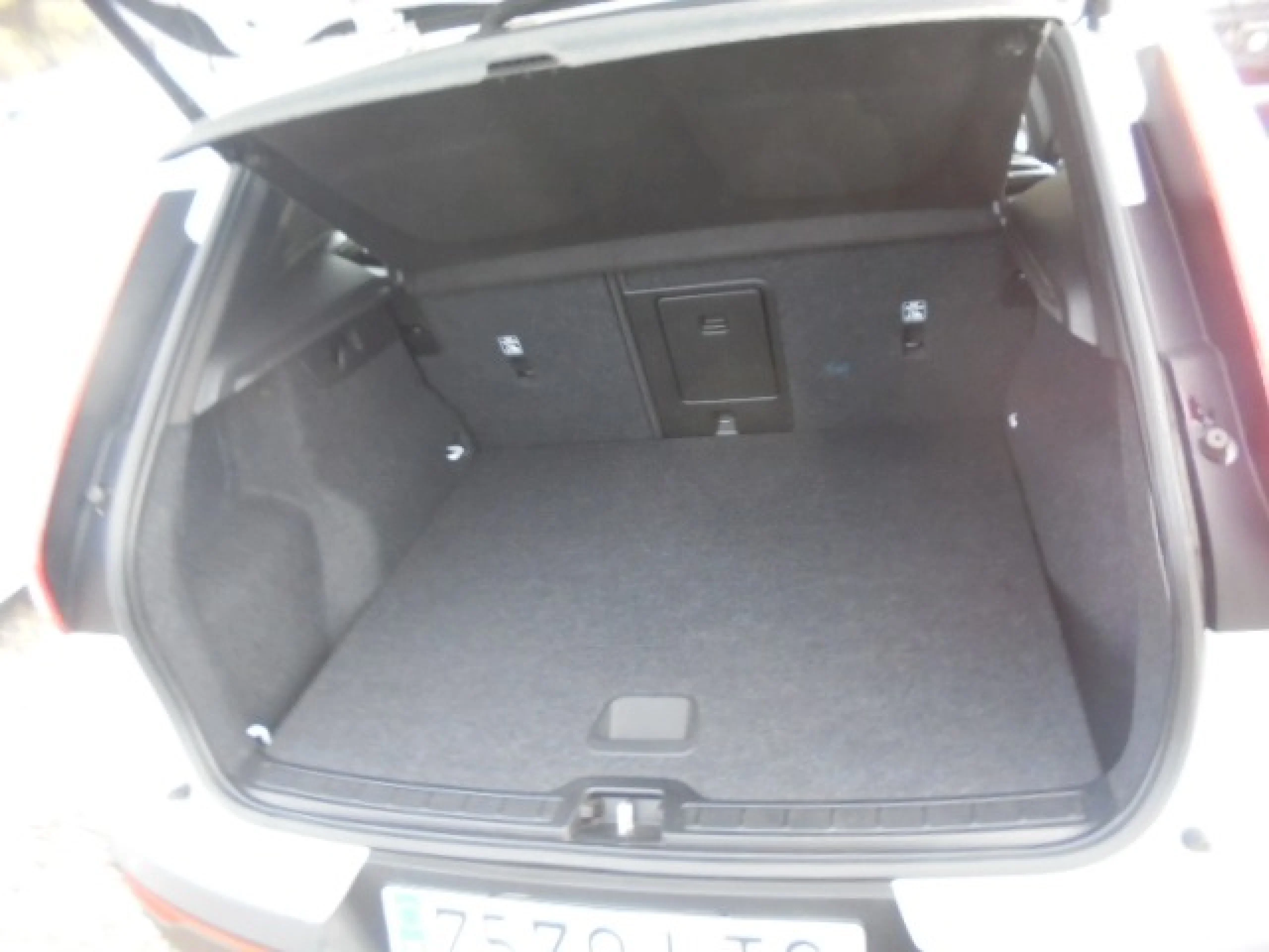 Volvo XC 40 XC40 1.5 T3 Momentum Pro Auto - Foto 8