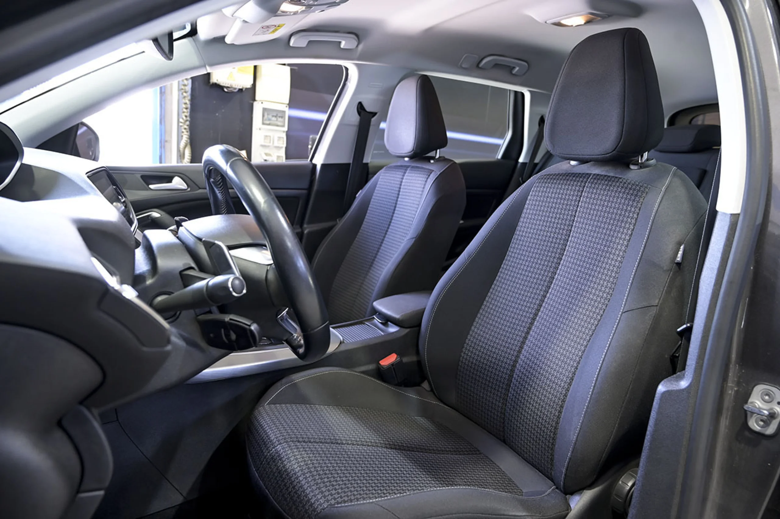 Peugeot 308 SW Allure 1.5 BlueHDi 96KW 130CV EAT8 - Foto 9