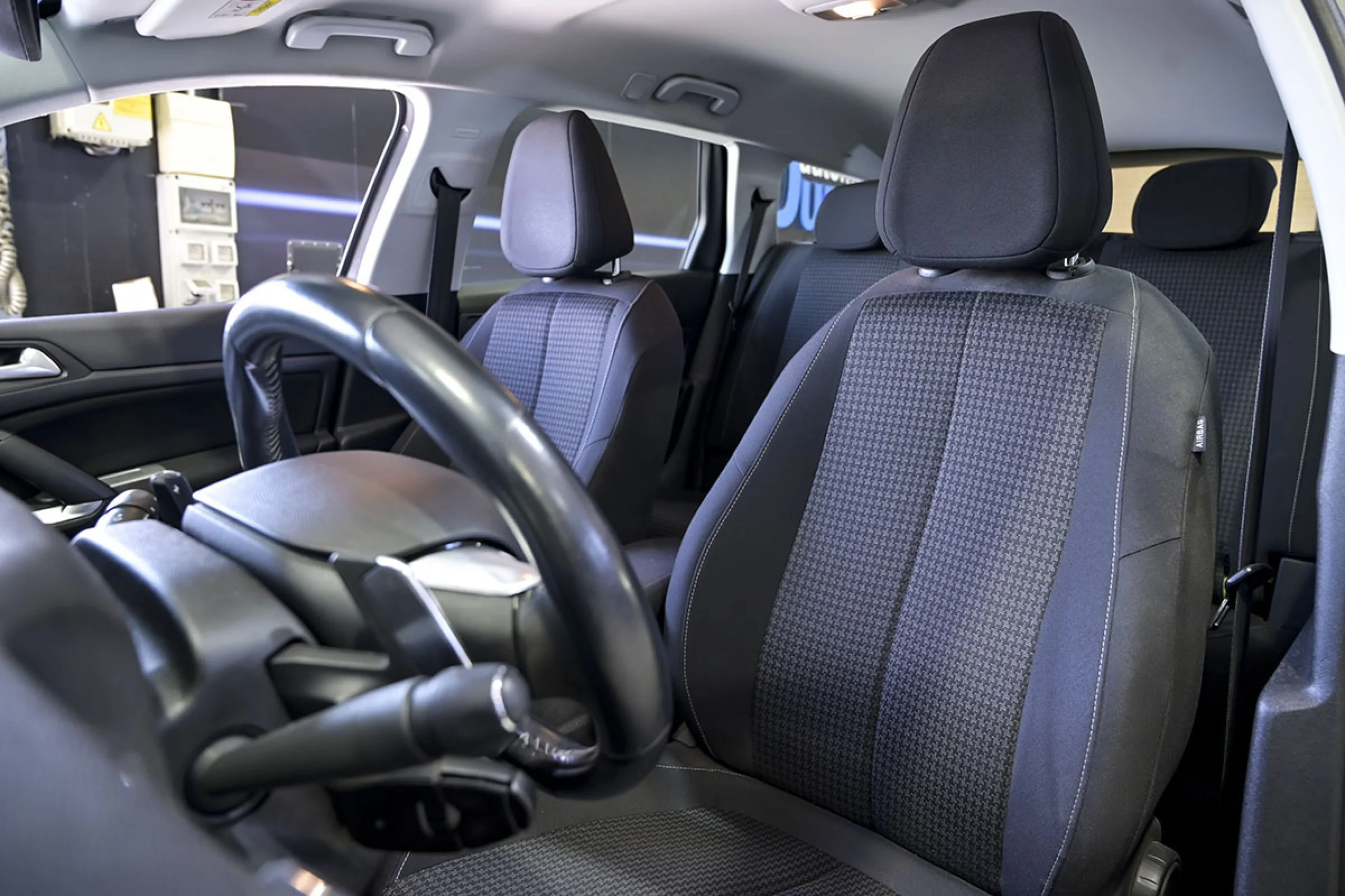 Peugeot 308 SW Allure 1.5 BlueHDi 96KW 130CV EAT8 - Foto 23