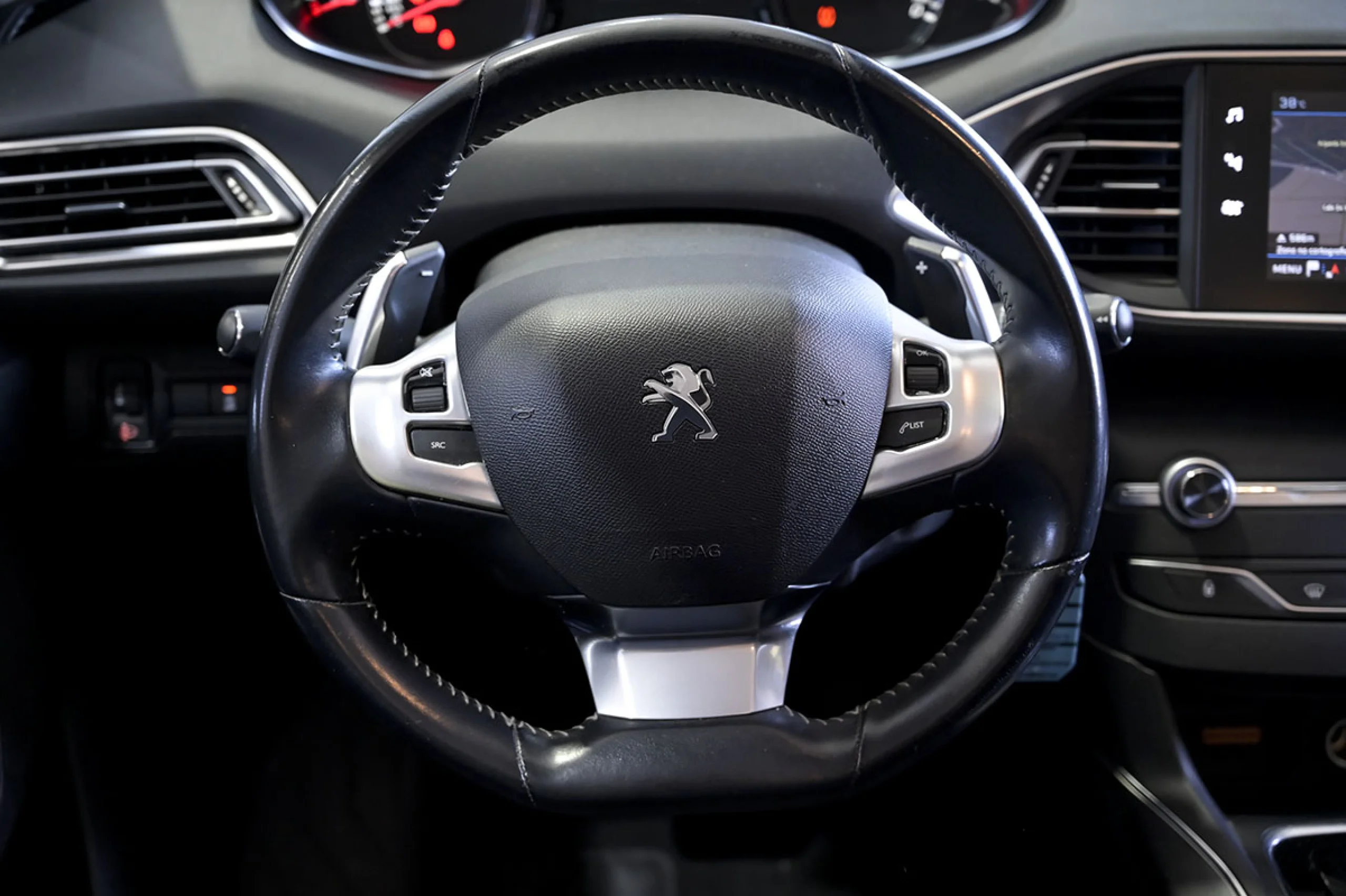 Peugeot 308 SW Allure 1.5 BlueHDi 96KW 130CV EAT8 - Foto 27