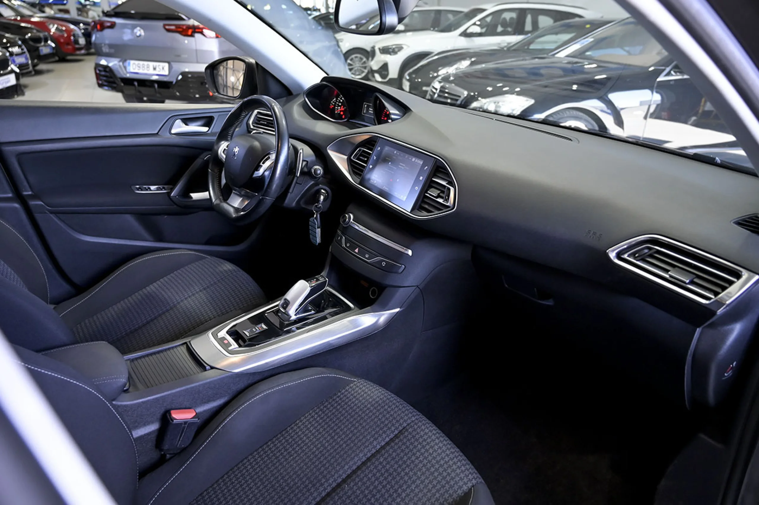 Peugeot 308 SW Allure 1.5 BlueHDi 96KW 130CV EAT8 - Foto 36