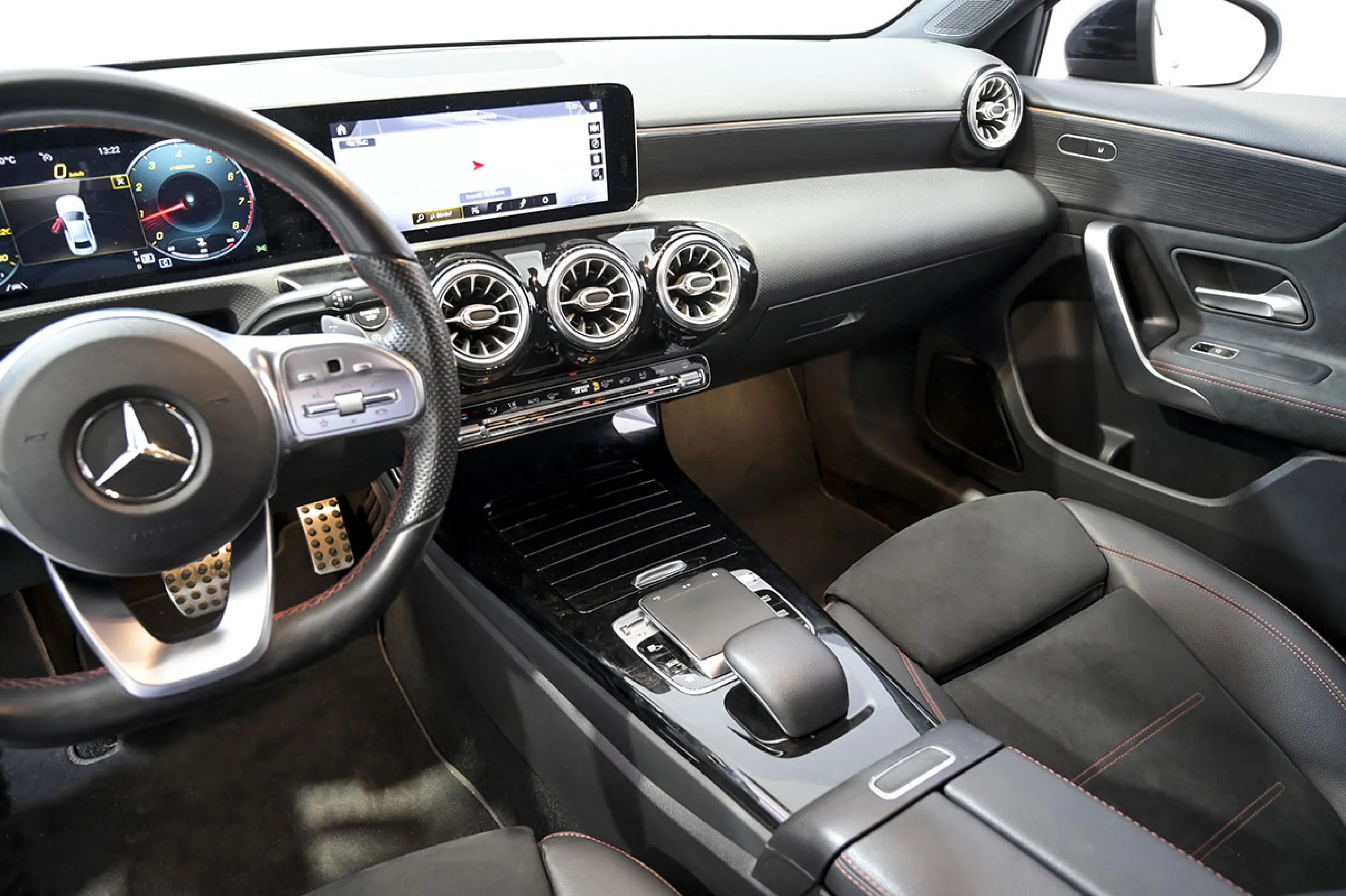 Mercedes-Benz A 200 Clase A Sedan A 200 - Foto 27
