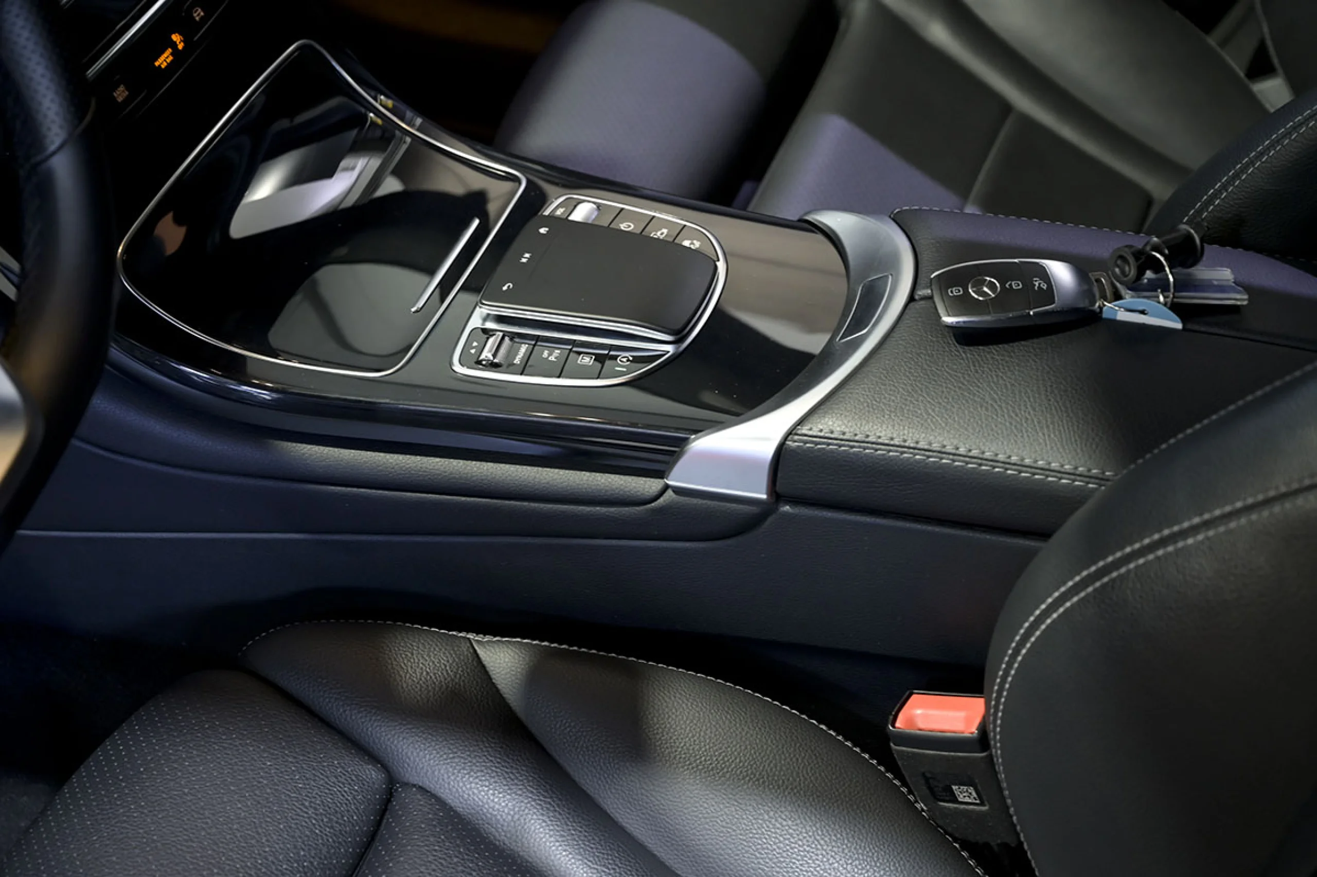 Mercedes-Benz GLC 300 MERCEDES-BENZ Clase GLC GLC 300 d 4MATIC - Foto 28